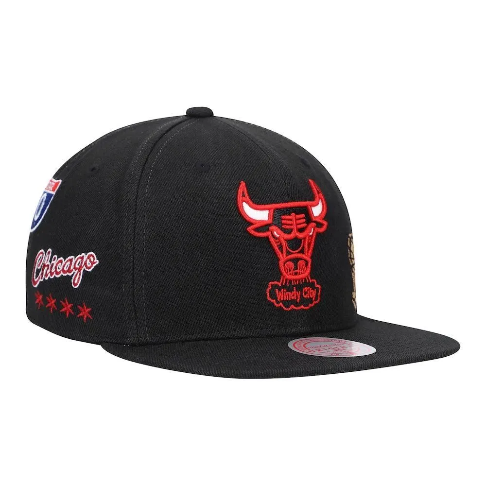 Product image for Mitchell & Ness Chicago Bulls Windy City Snapback Hat