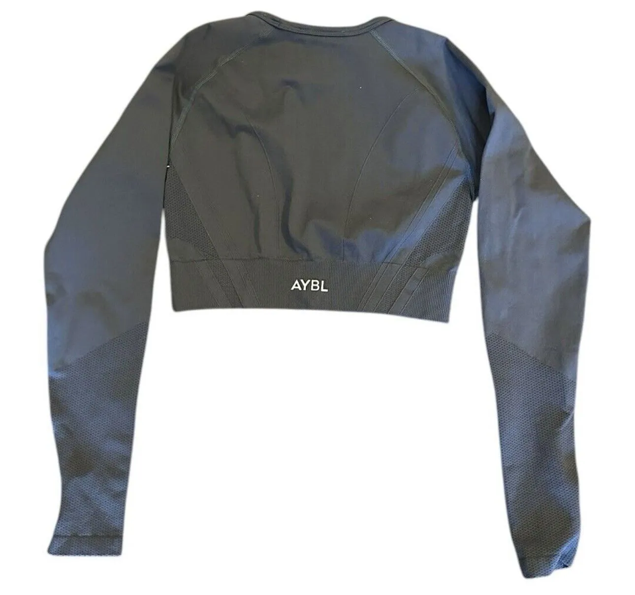 Listing Image Blurred Background