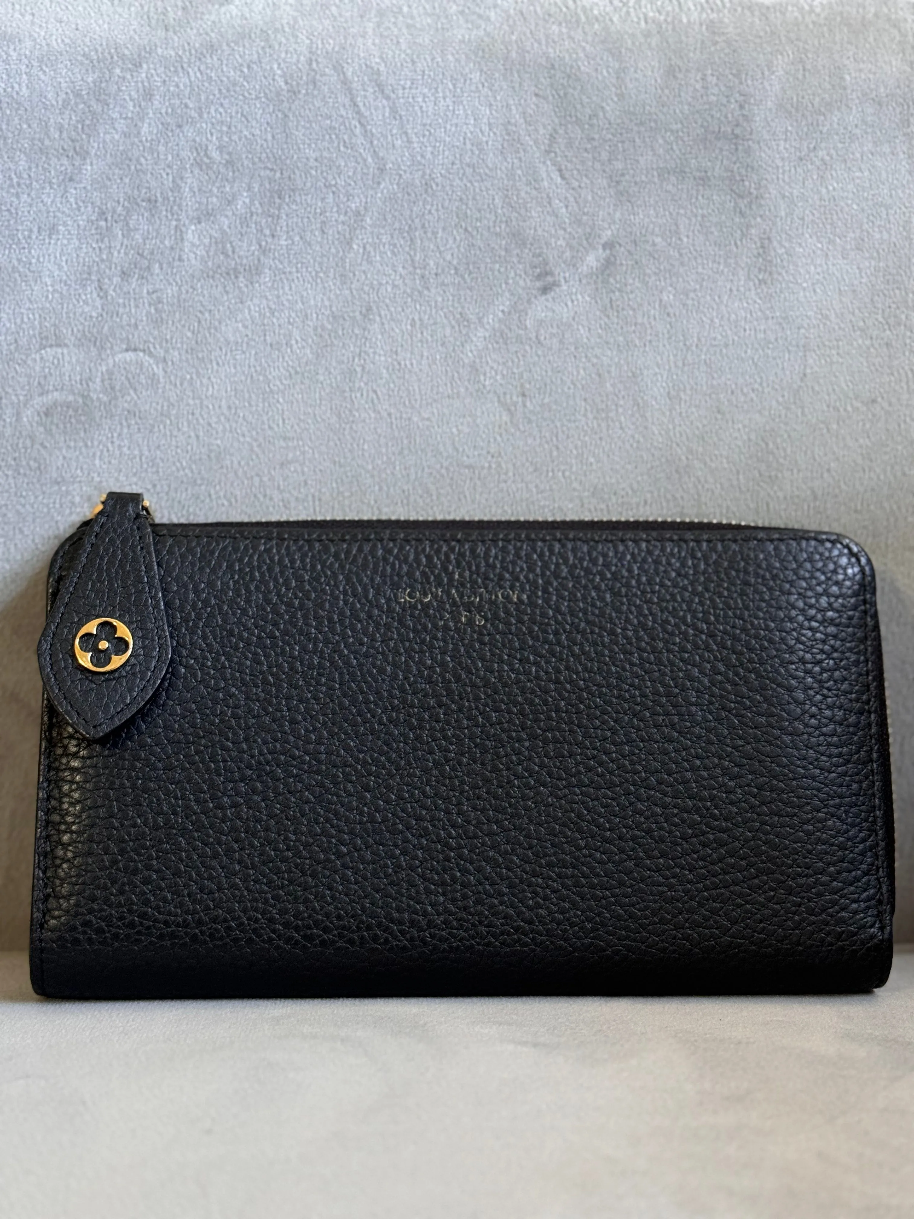 Product image for Louis Vuitton taurillion comete wallet