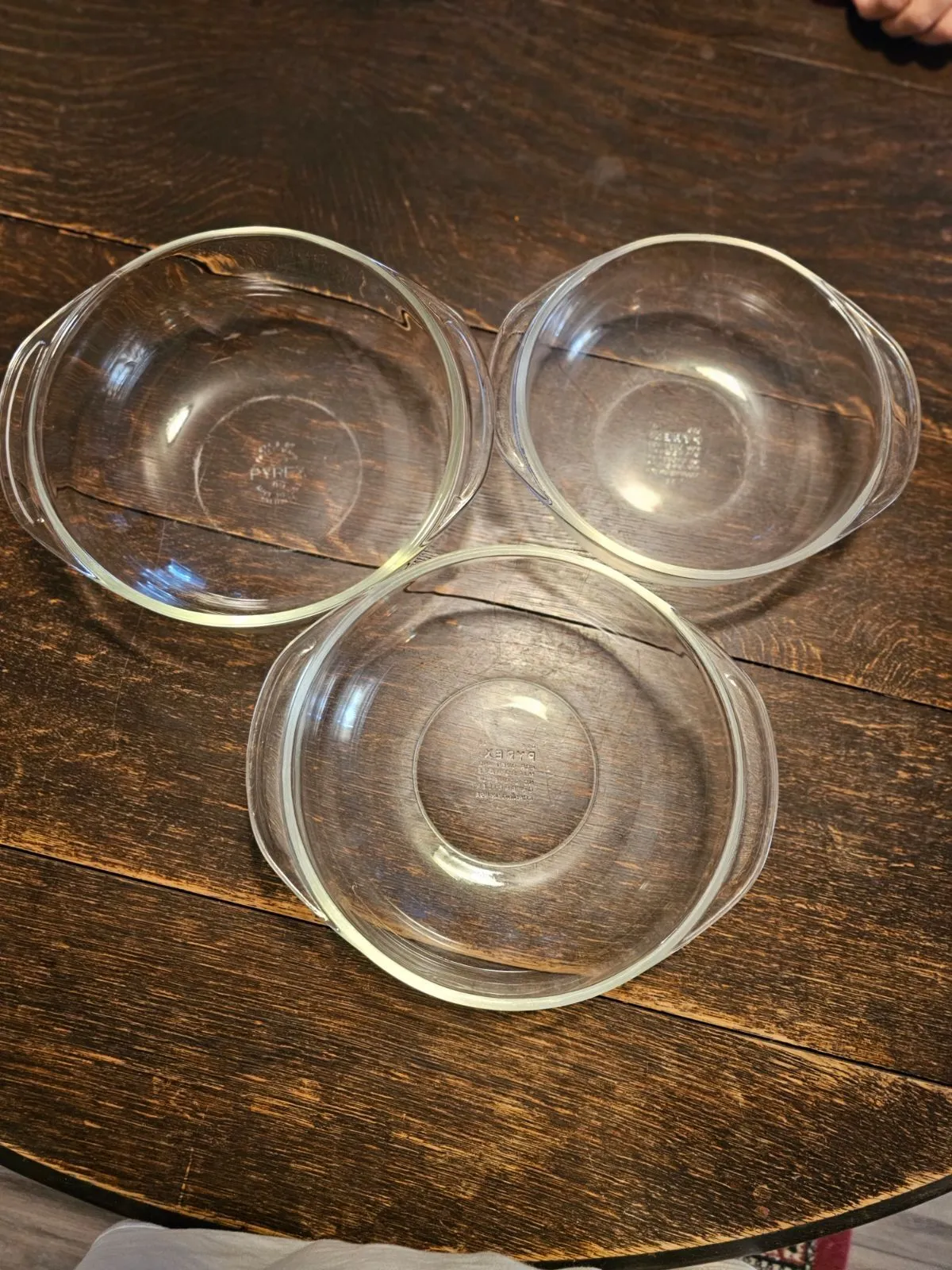 Product image for 3 Pyrex Clear 2, 1.5 & 1 qt Baking Casserole Dish MSRP $60 w/Pyrex Lids Vintage