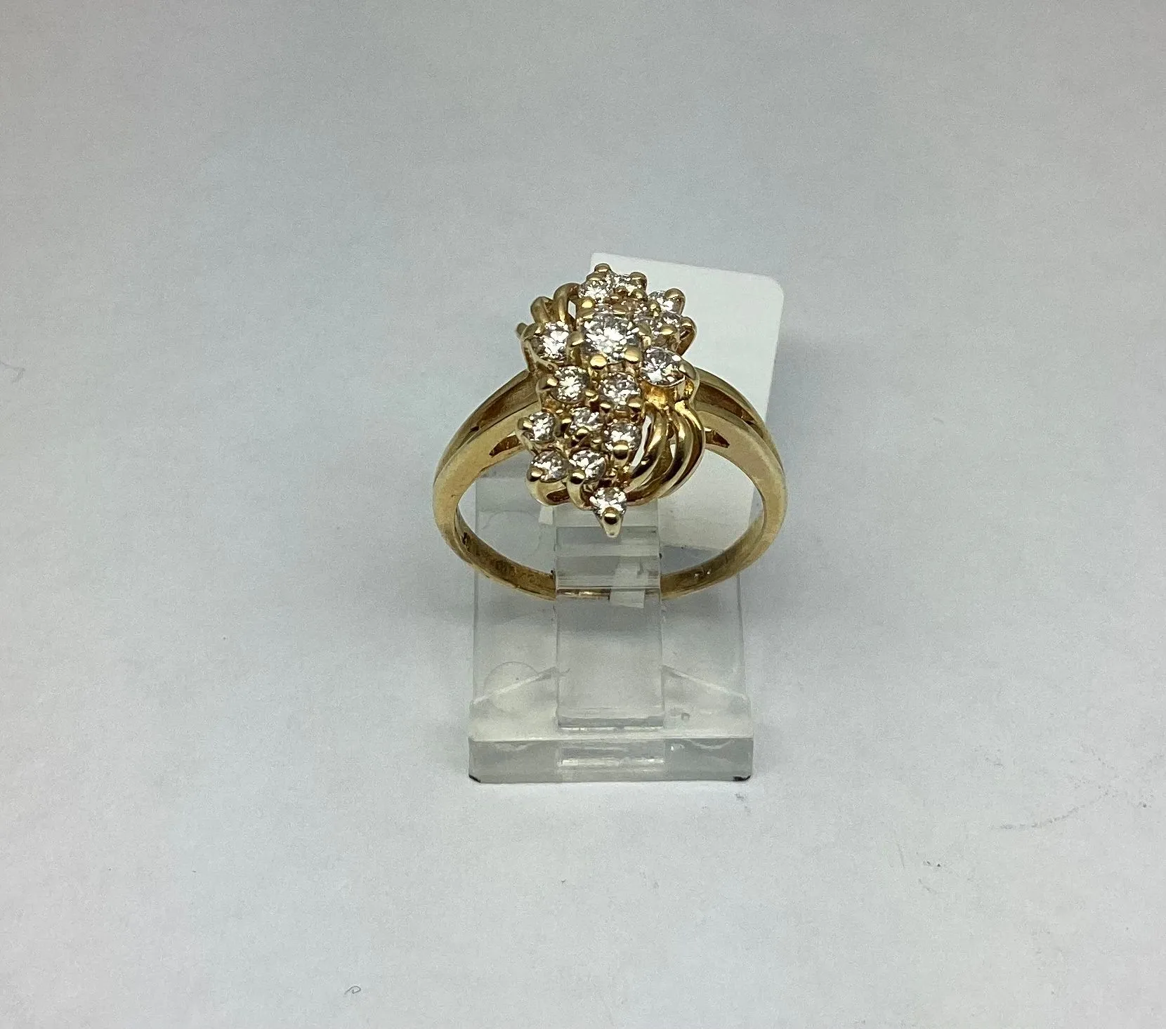 Product image for GR2130 14KT Yellow Gold Diamond 0.75CT Ring