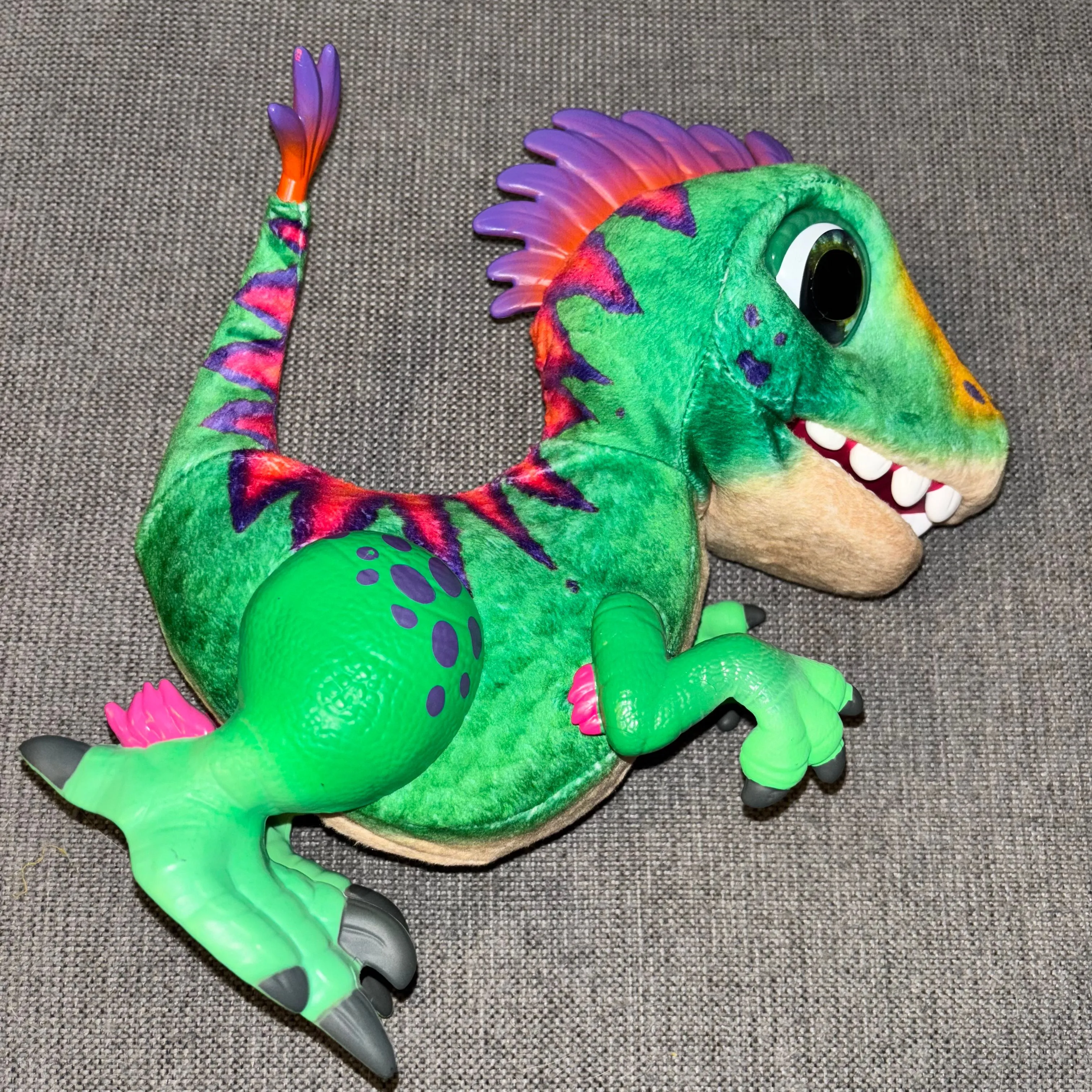 Product image for FurReal Munchin Rex Dinosaur