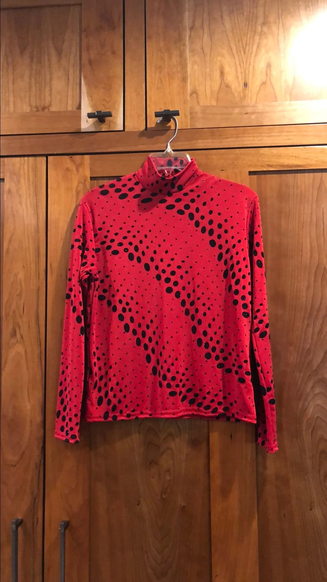 Product image for 31. Red with black polkadot top chest 18.5 with several inches of stretch length 22.5