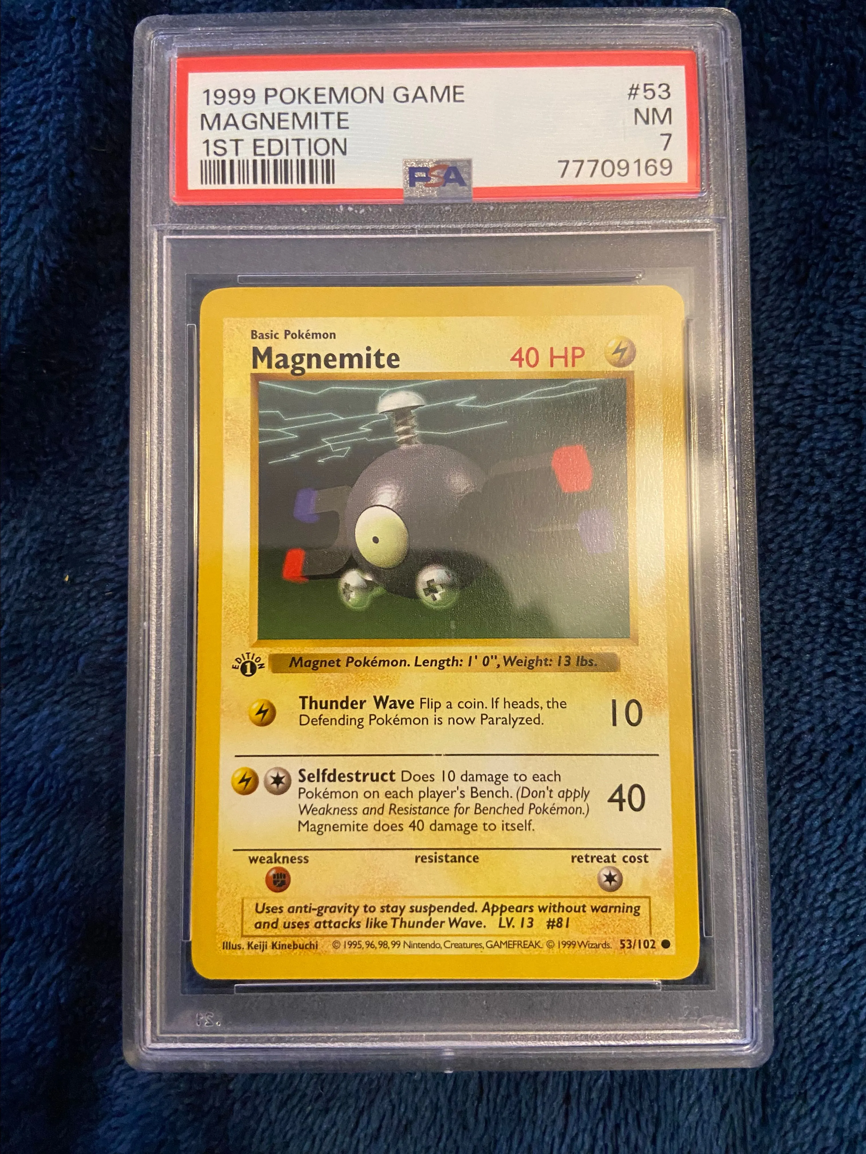 Product image for 1st Ed shadowless base set magnemite PSA 7