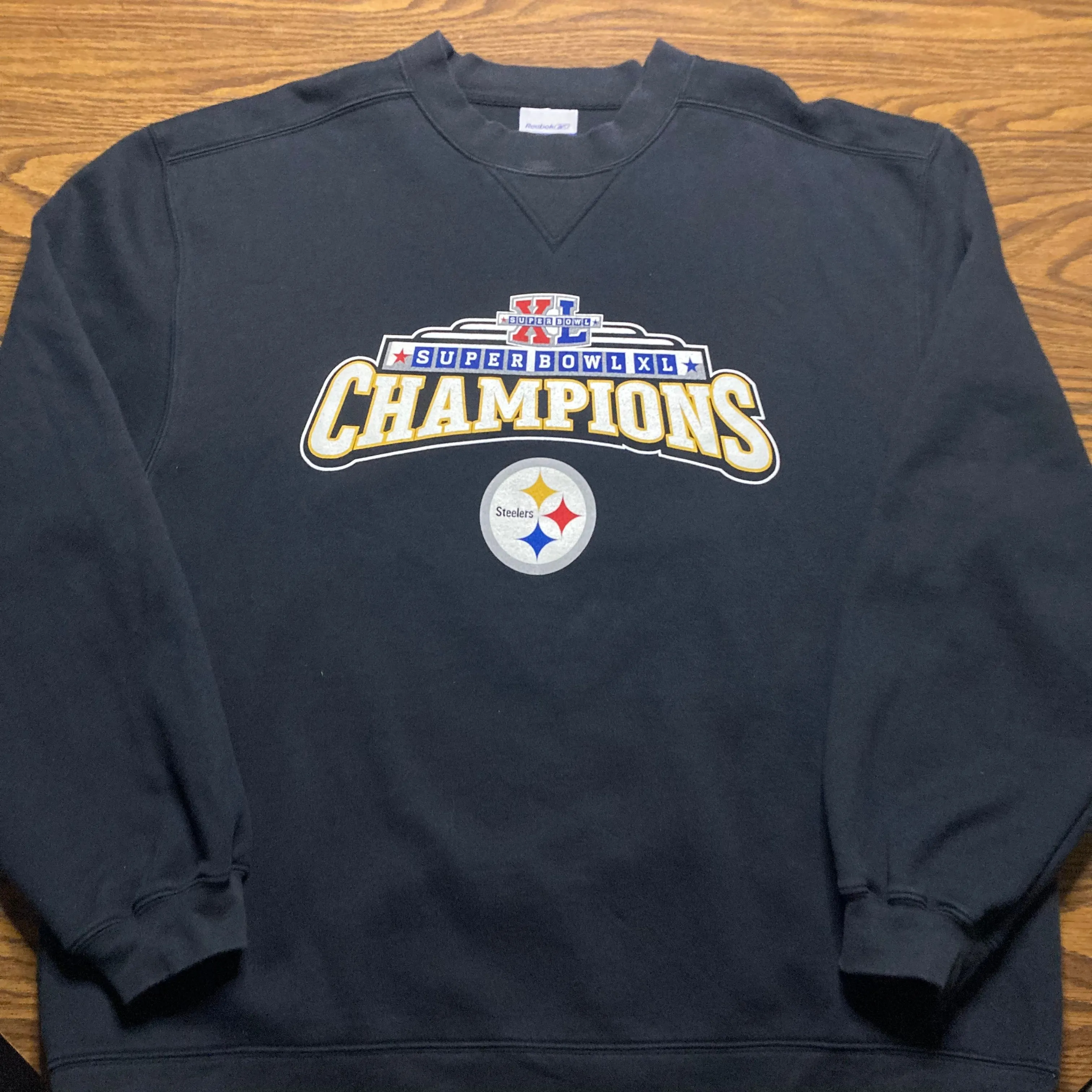 Product image for 18. Vtg 2006 Reebok Pittsburgh Steelers Super Bowl XL Champions Sweatshirt #4756