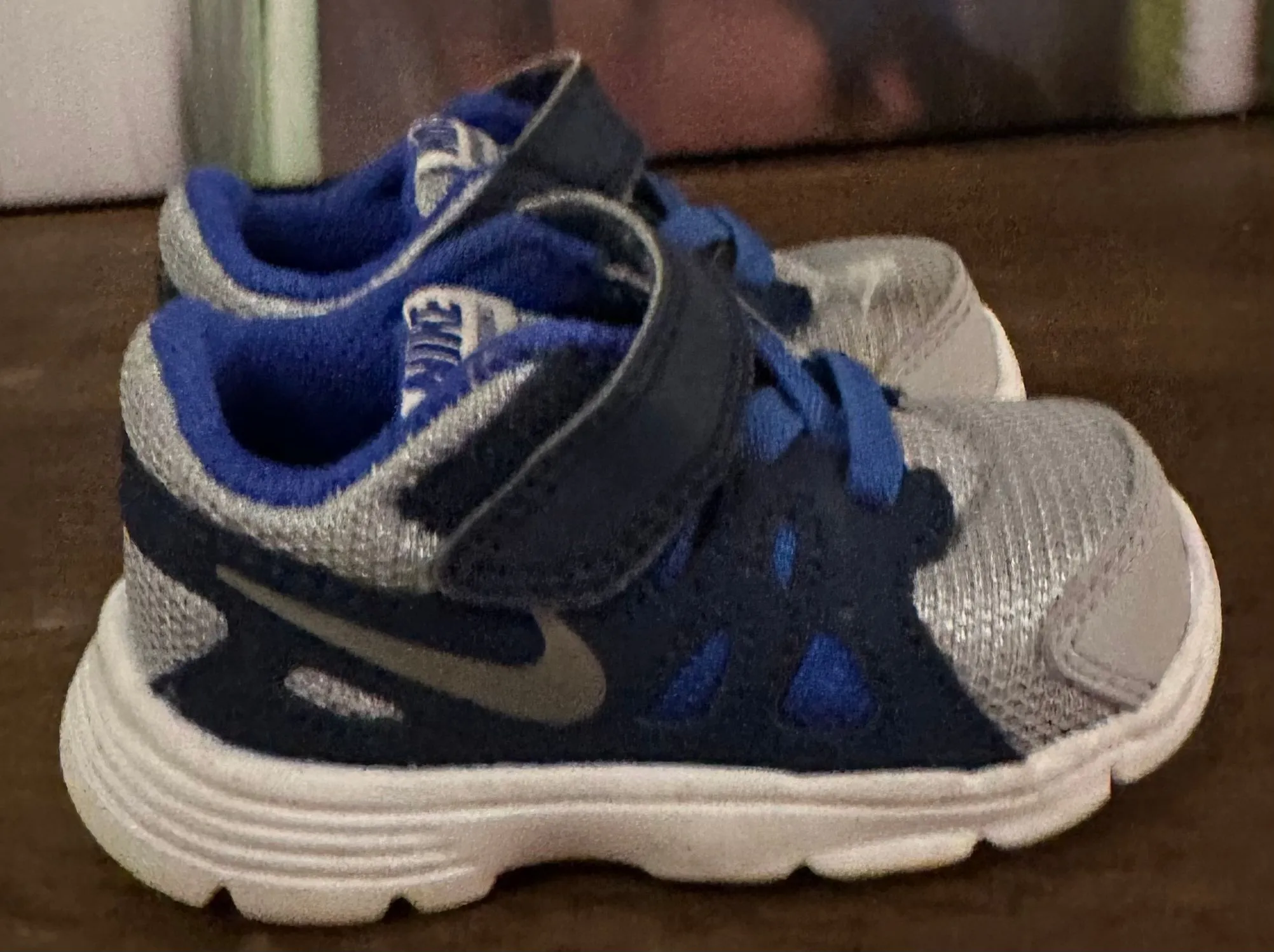 Product image for Nike Revolution 2 Gray/Blue/Black - Size 3C