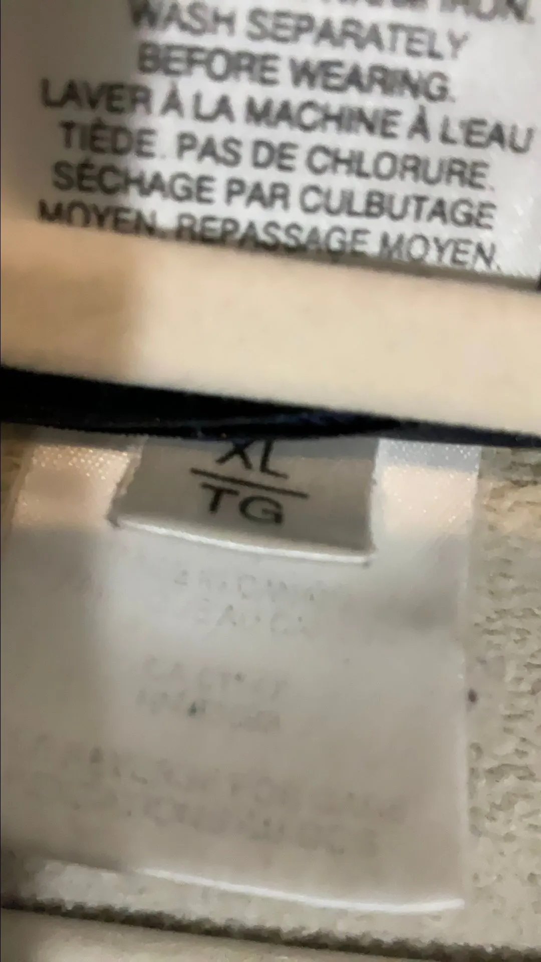 Listing Image Blurred Background