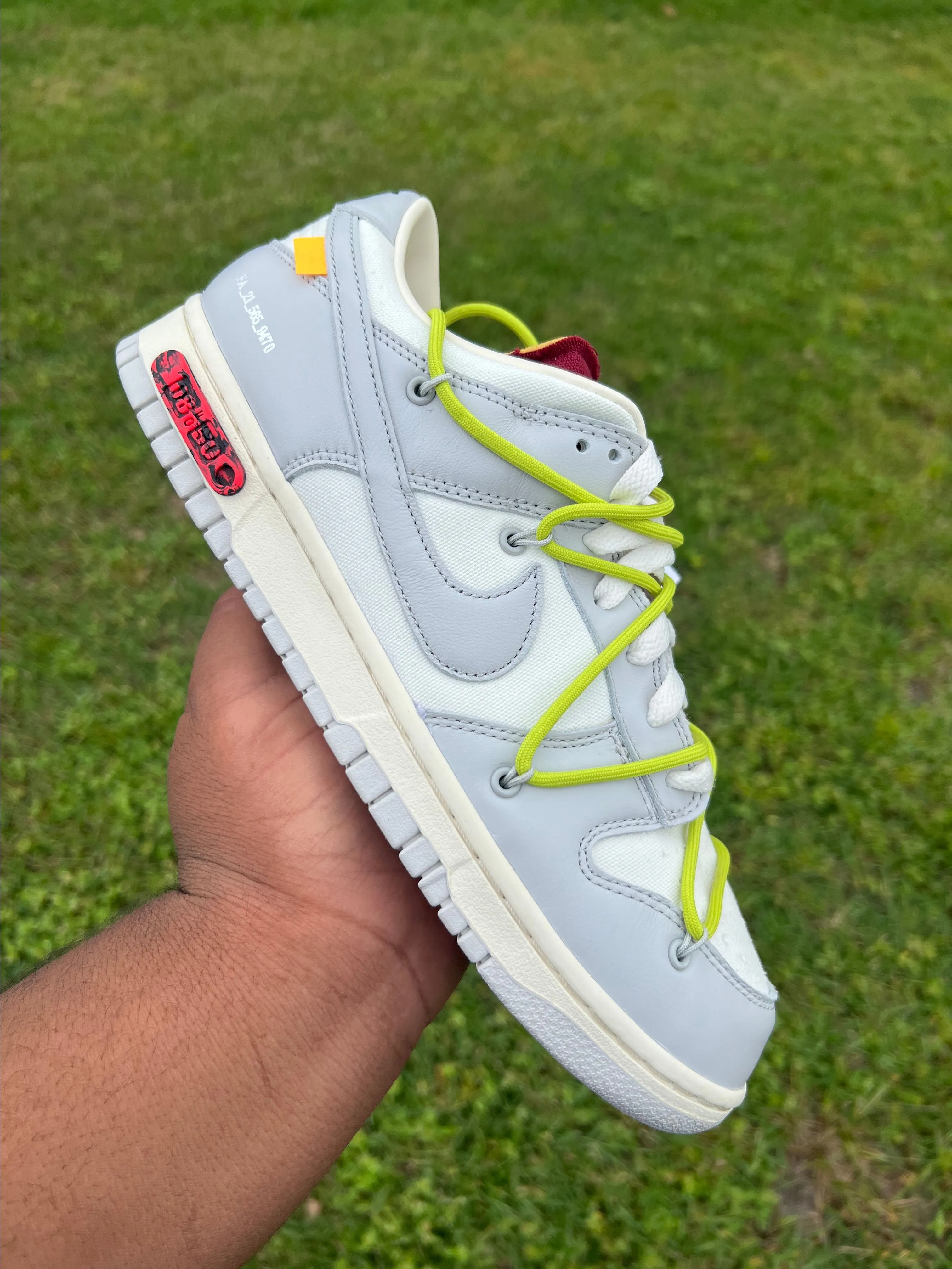 Product image for Off white dunk low lot 8