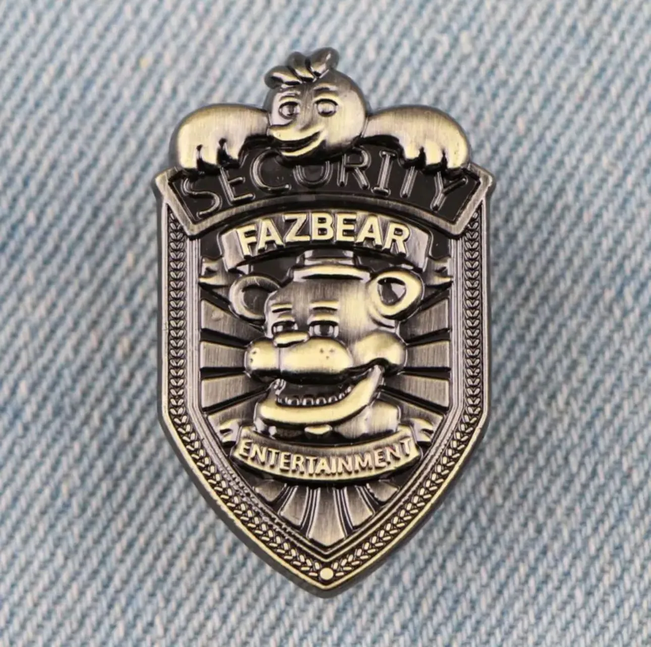 Product image for Five Nights At Freddy's FNAF Pin Badge NEW