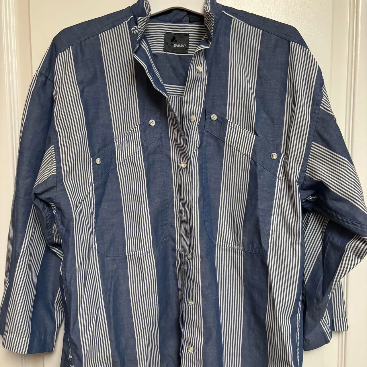 Product image for Vintage women’s Liz Sport blouse