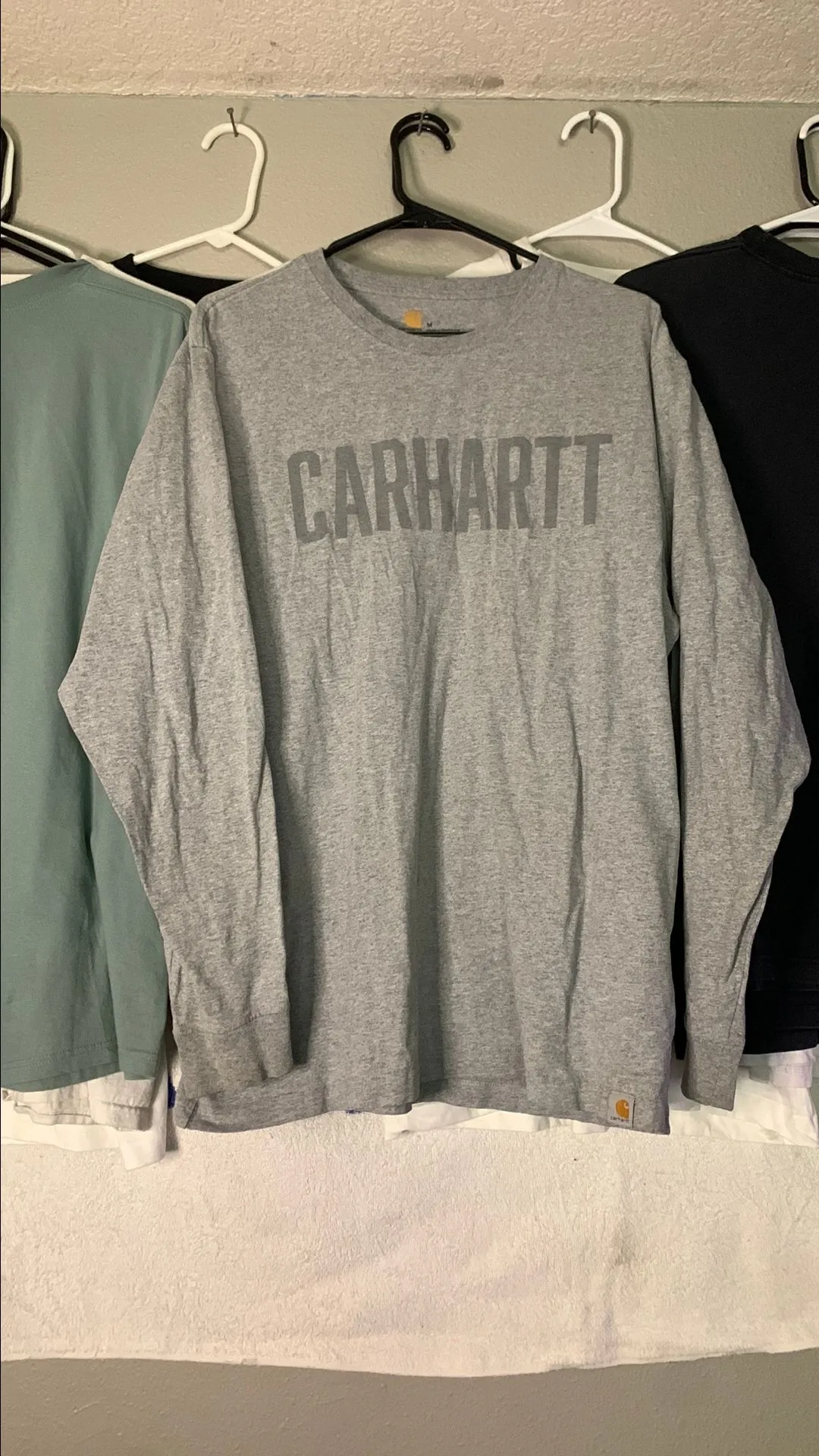 Product image for Carhart longsleeve ￼shirt