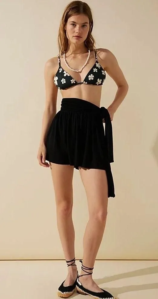 Listing Image Blurred Background