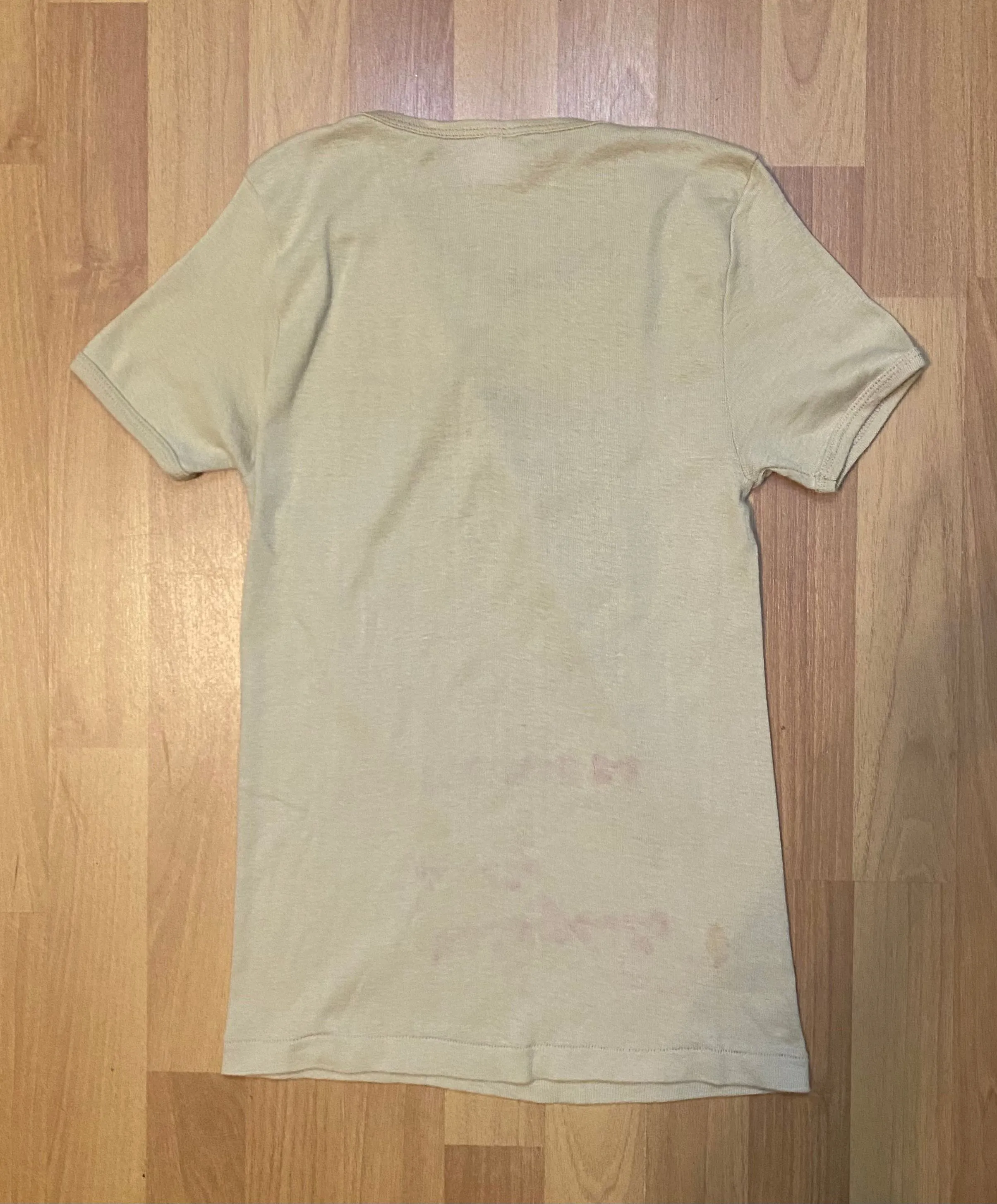 Listing Image Blurred Background