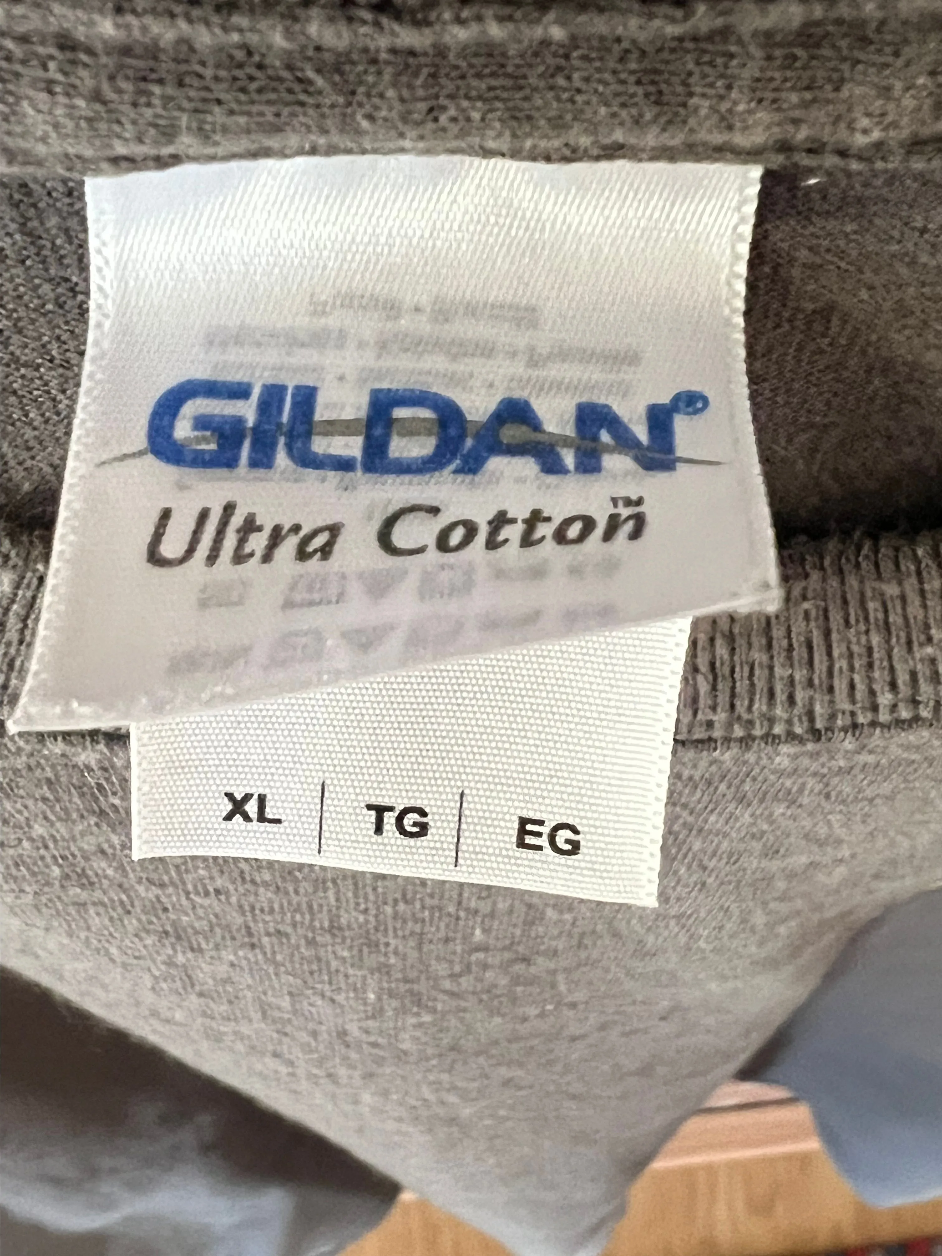 Listing Image Blurred Background