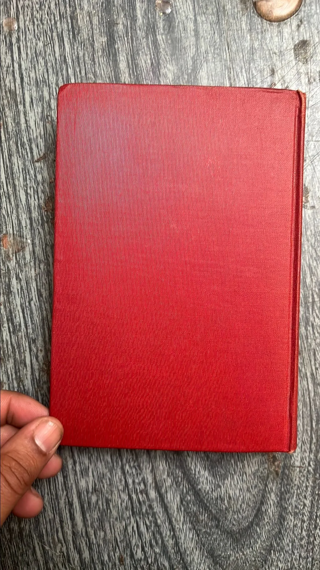 Listing Image Blurred Background