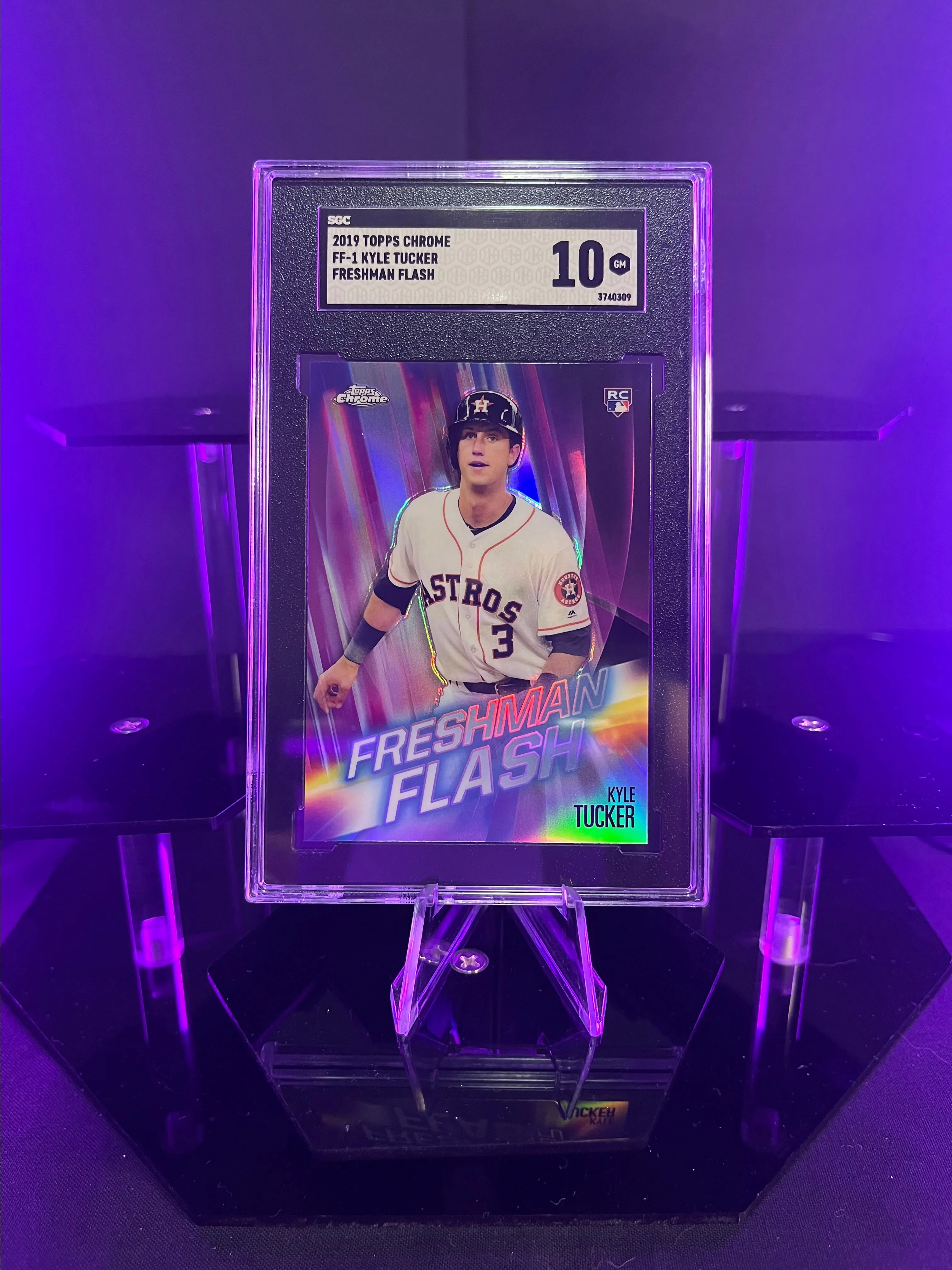 Product image for 2019 Topps Chrome Kyle Tucker Freshman Flash RC