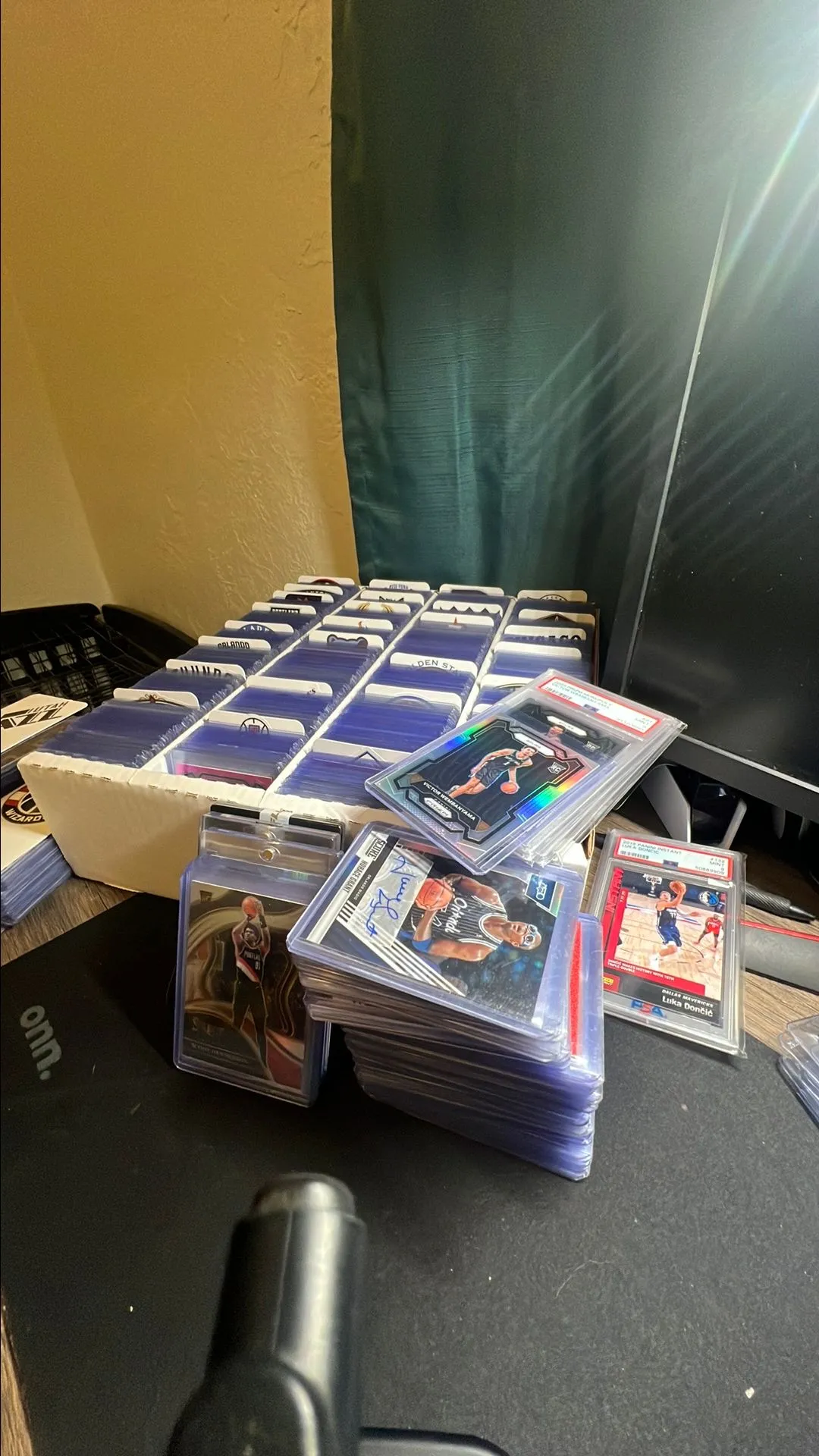 Product image for NBA SINGLES!