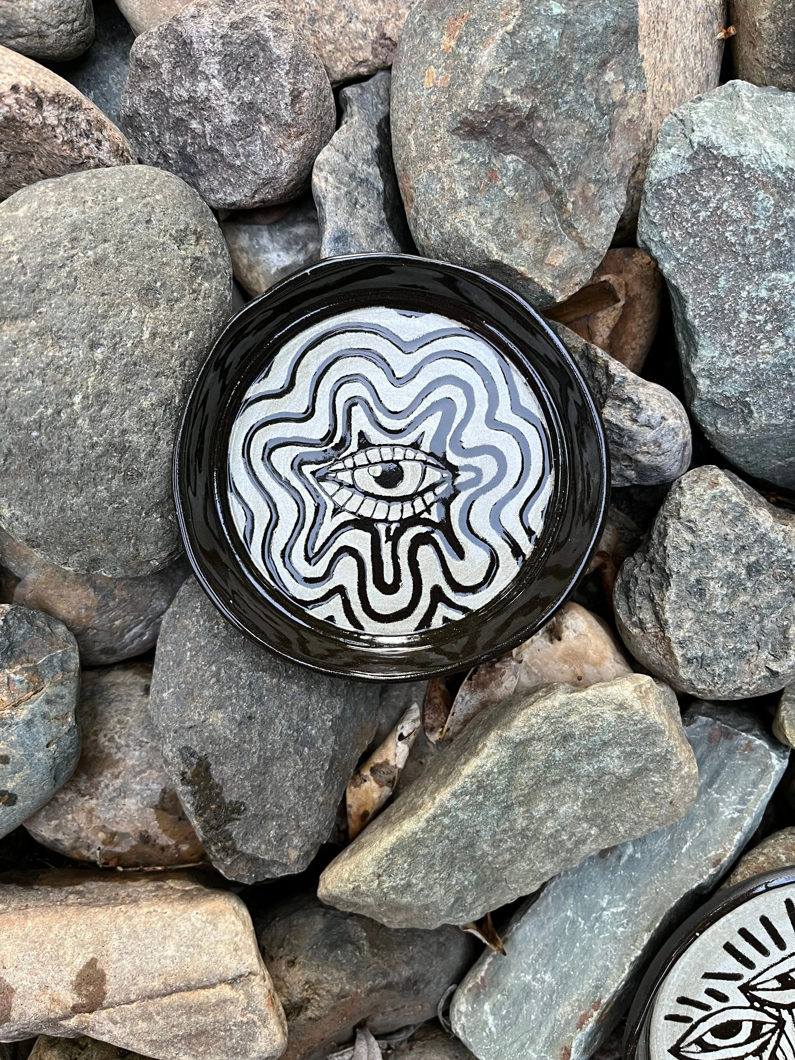 Product image for Groovy Eye Dish