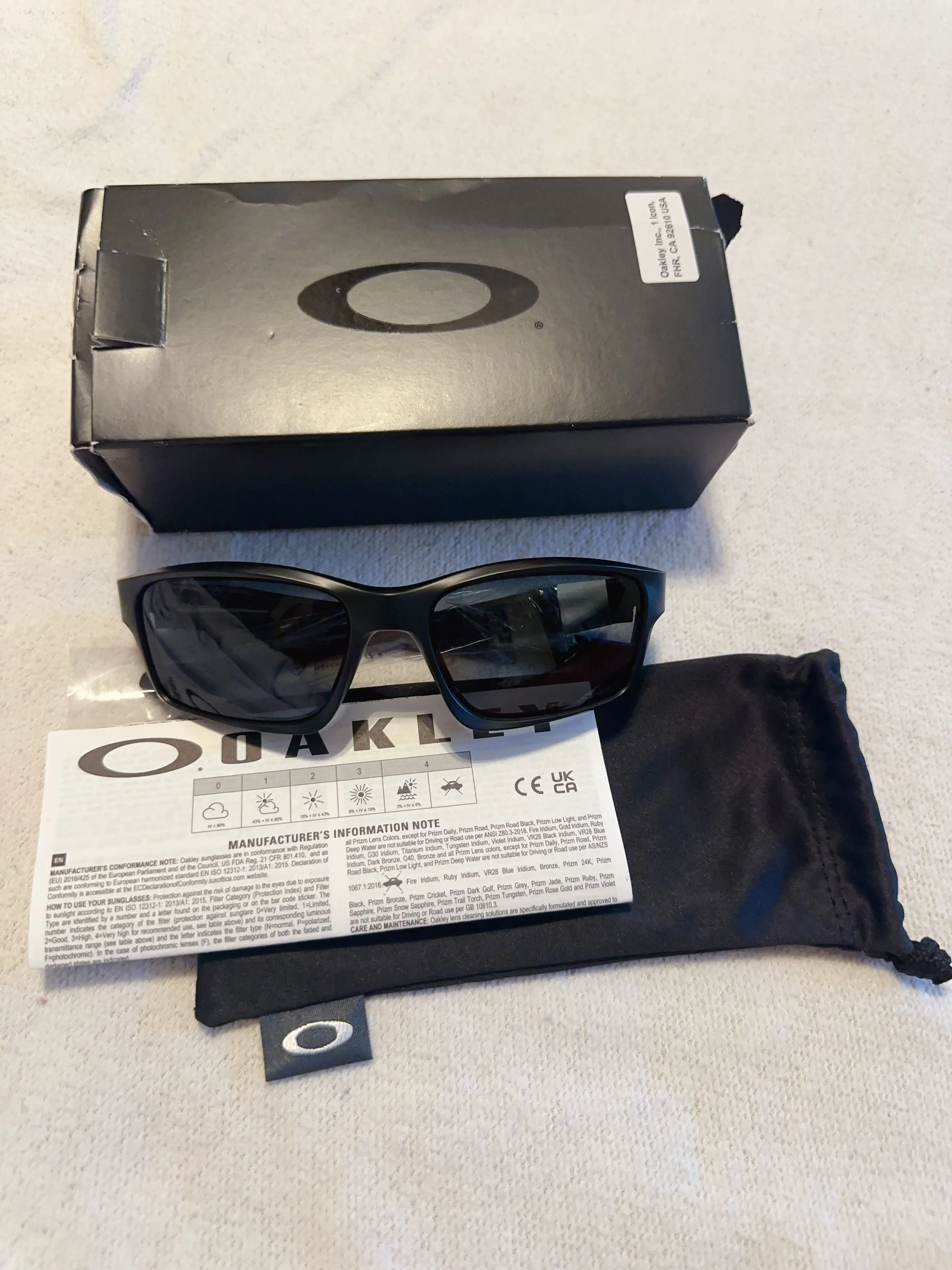 Oakley Chainlink Matte Black Frame Gray Polarized Lens 009247-15 57 17 138  T NIB Elevate your styl · Whatnot: Shop, Sell, Connect