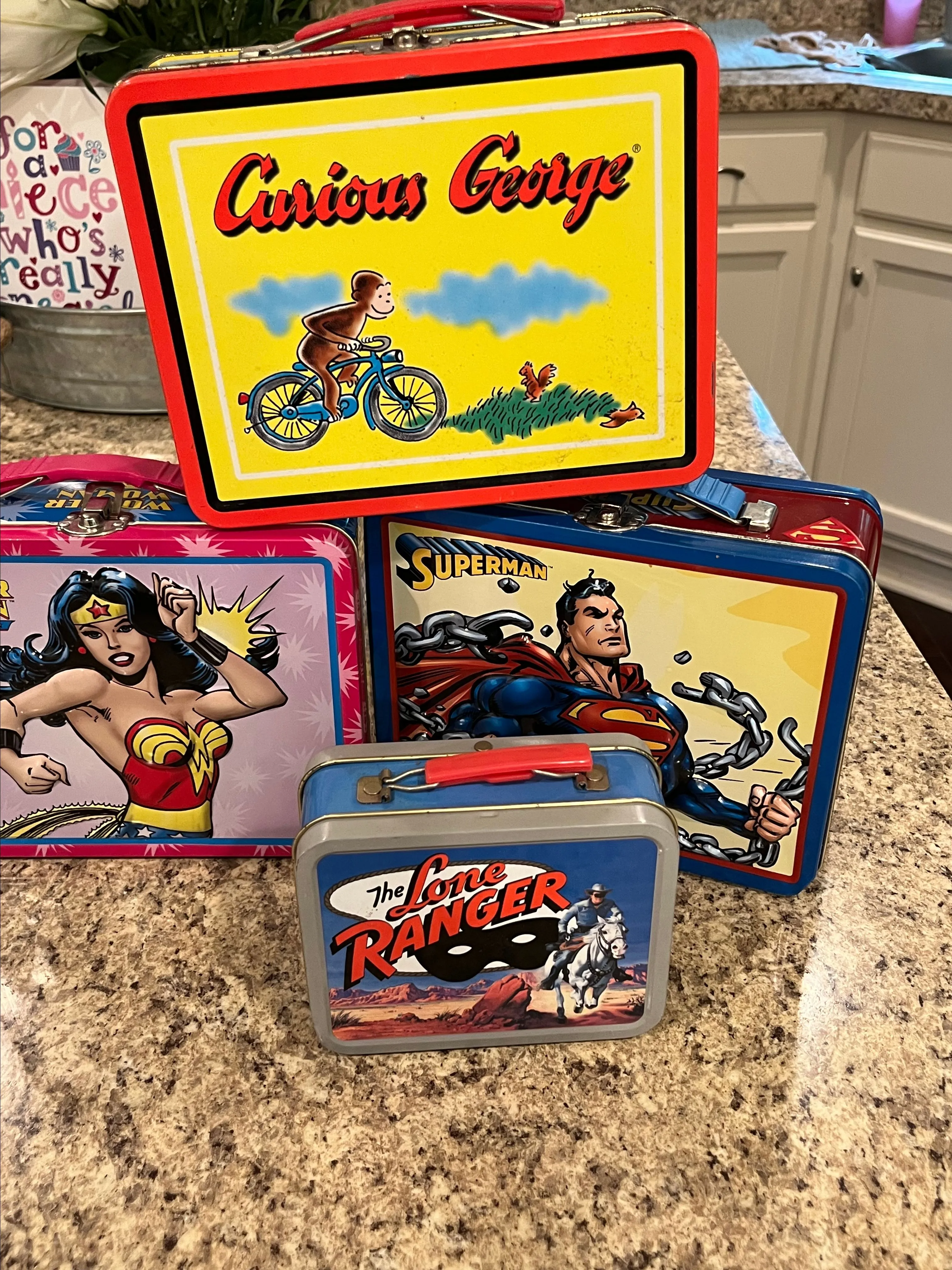 Product image for Collectible Super Hero  lunch boxes/tins