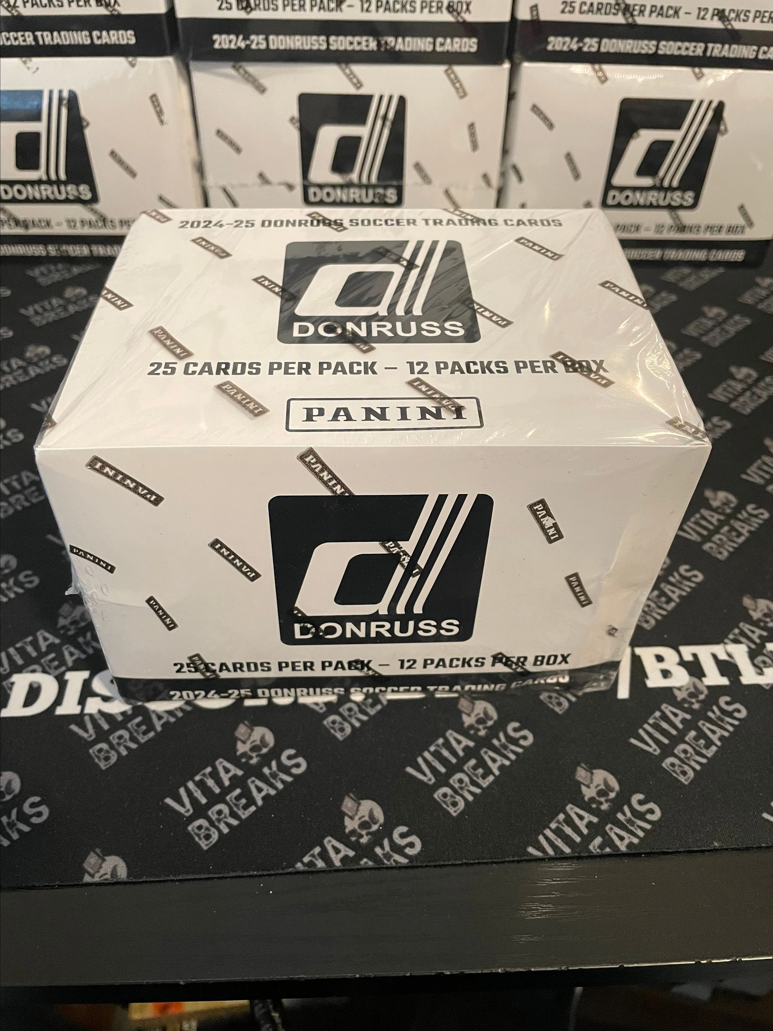 Product image for Z 2024-2025 Donruss Fatpack Box of 12 packs no paper bases ship