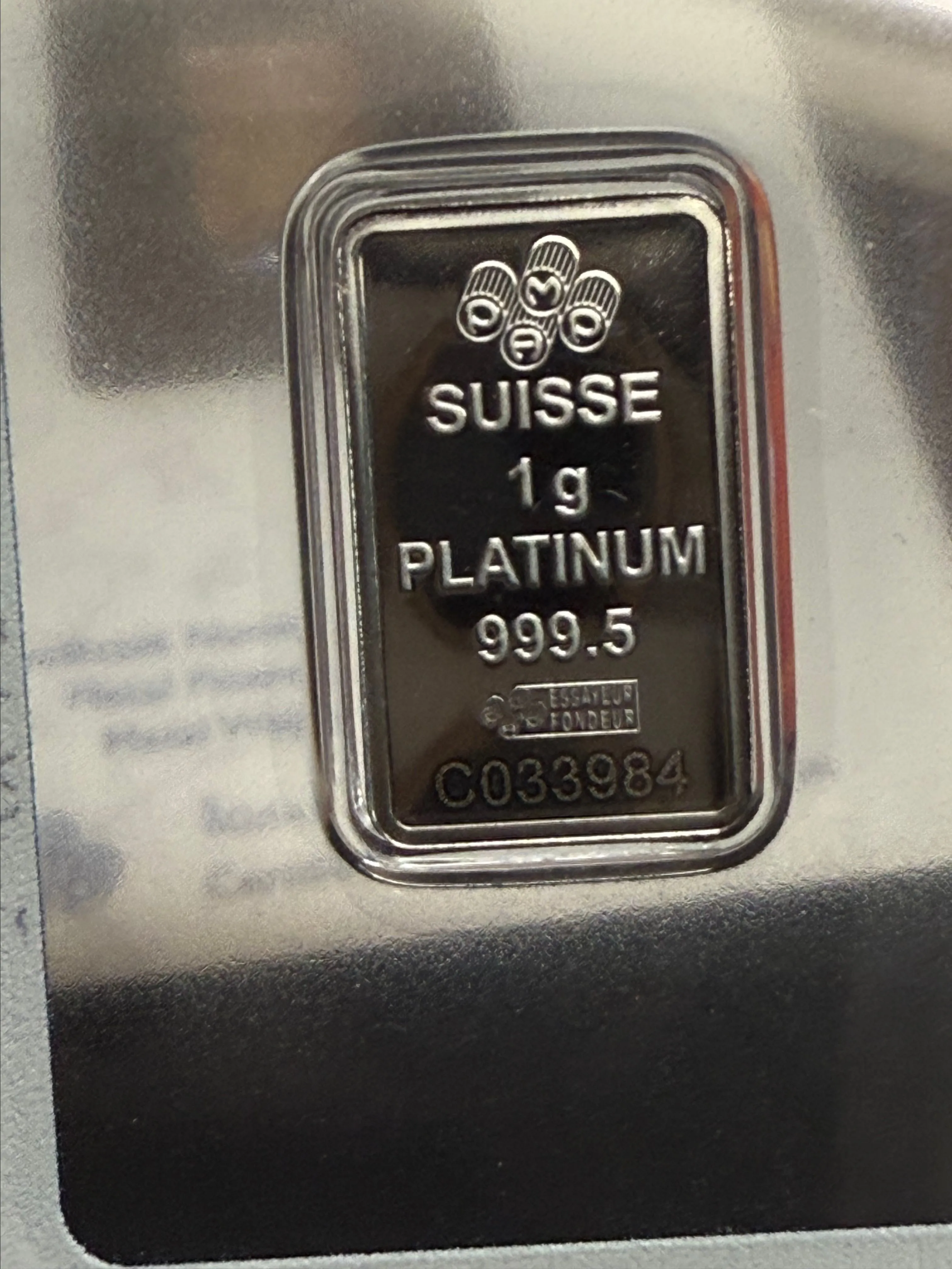 Product image for 1 gram platinum bars mixed brand