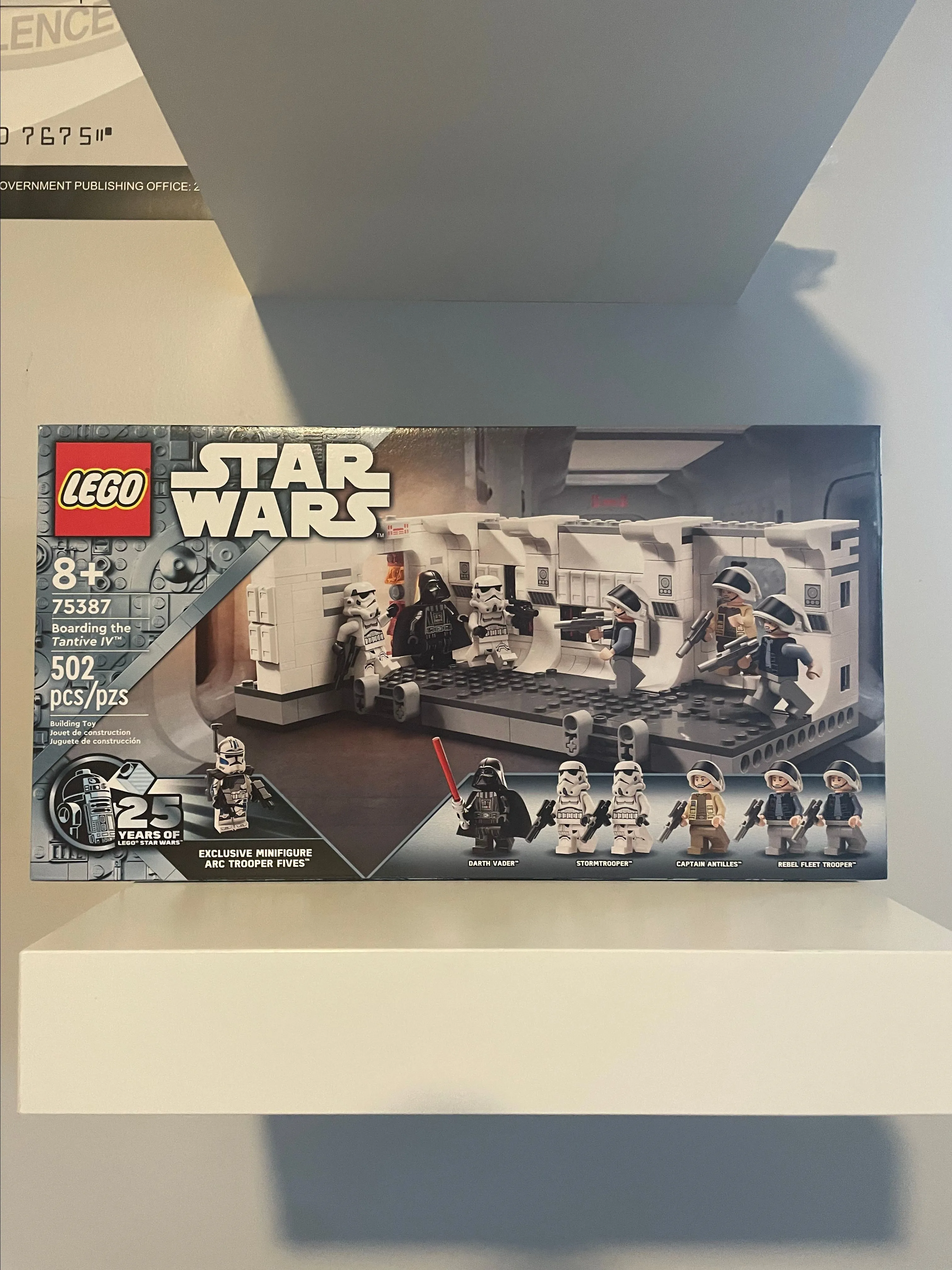 Product image for 75387 Boarding the Tantive IV Sealed in Box Mint
