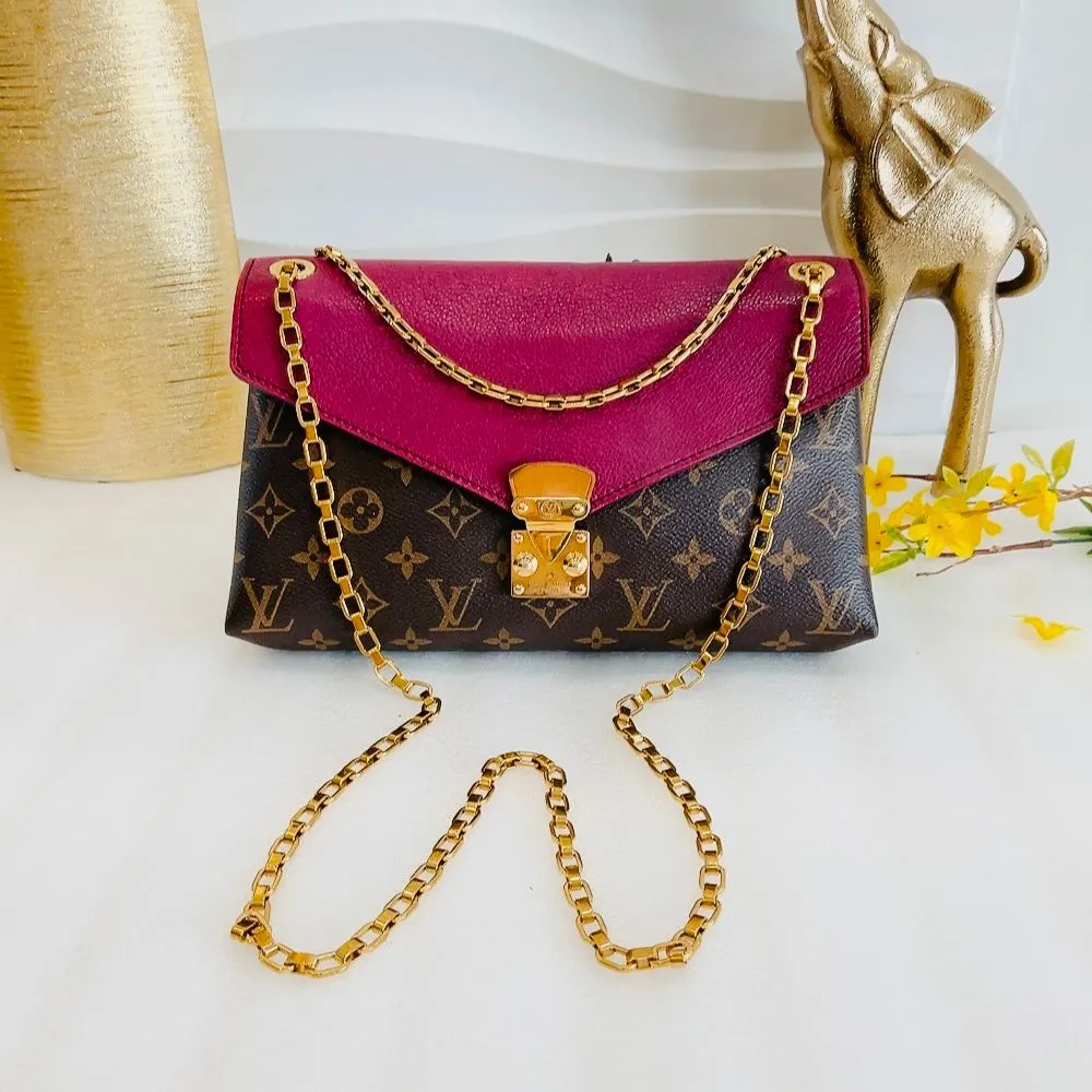 Product image for Pre-owned authentic Pallas Chain Aurore 2 way bag