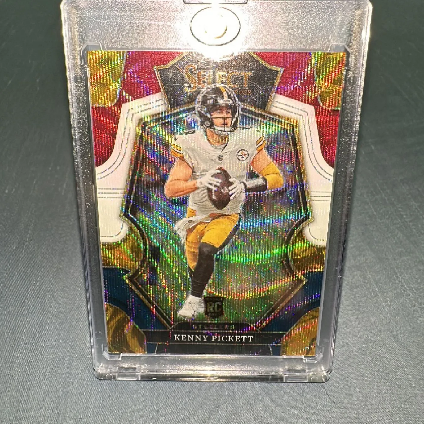 Product image for 2022 Panini Select Kenny Pickett Tri-Color Premier Level Rookie /199 STEELERS RC