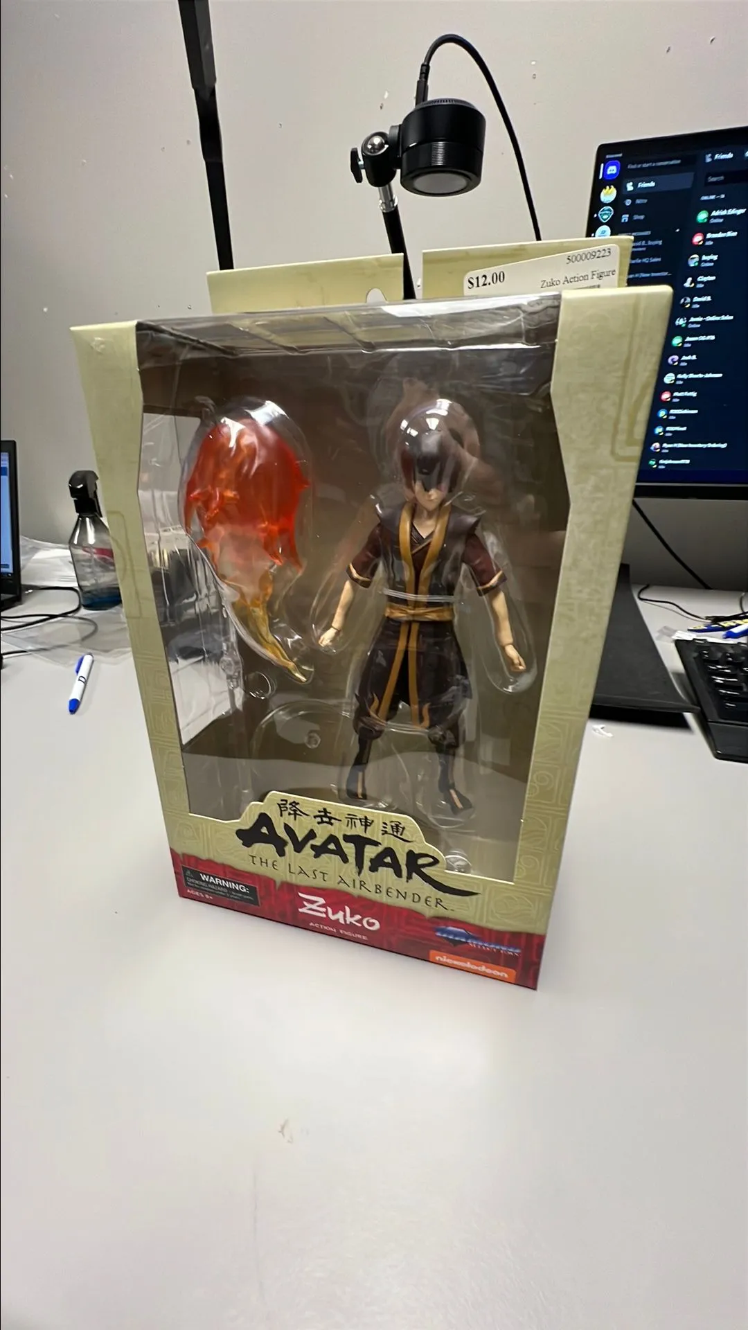 Product image for Zuko Action Figure Avatar The Last Airbender - DLX Series 1