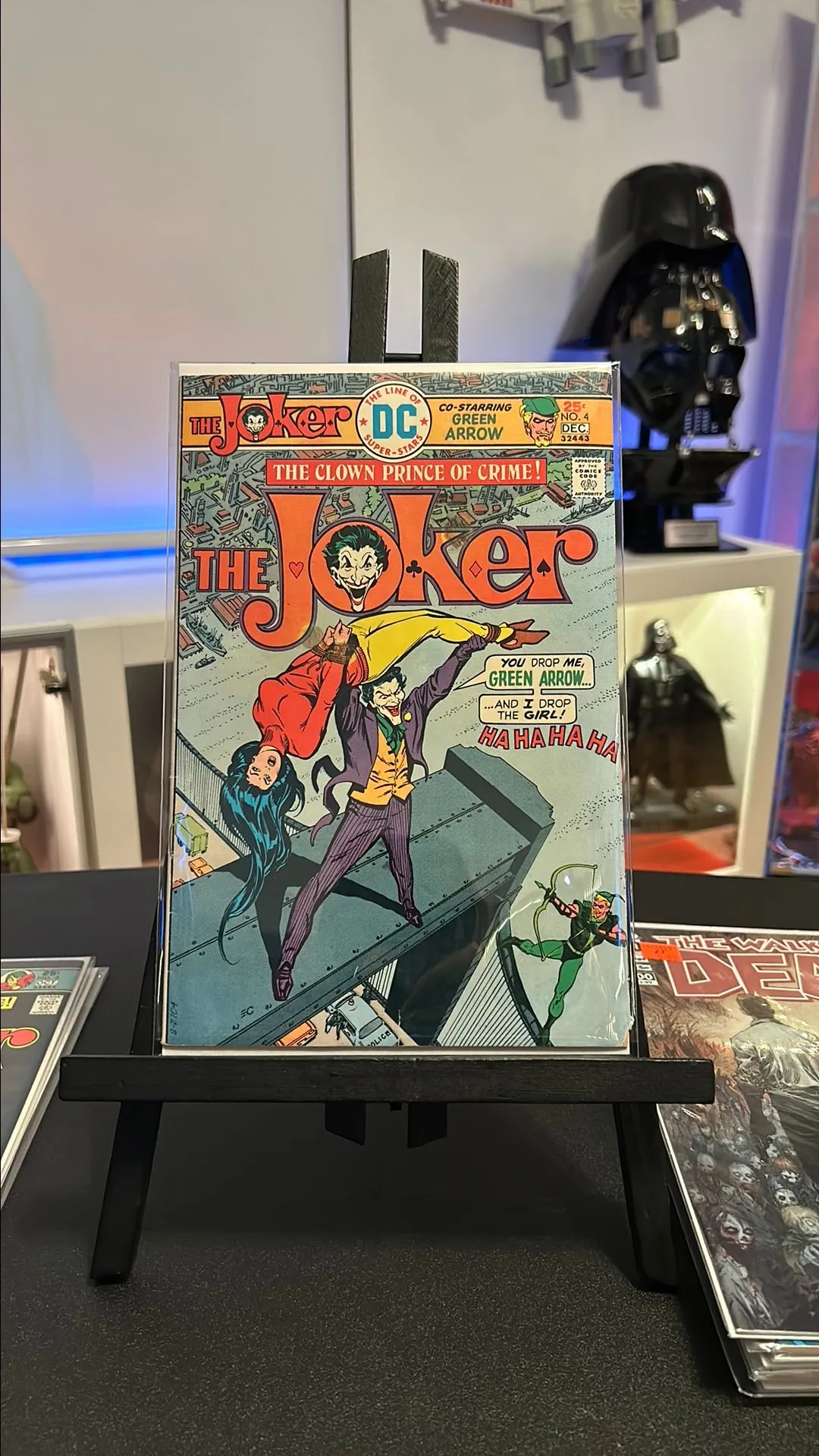 Product image for Joker 4 (Stained cover)