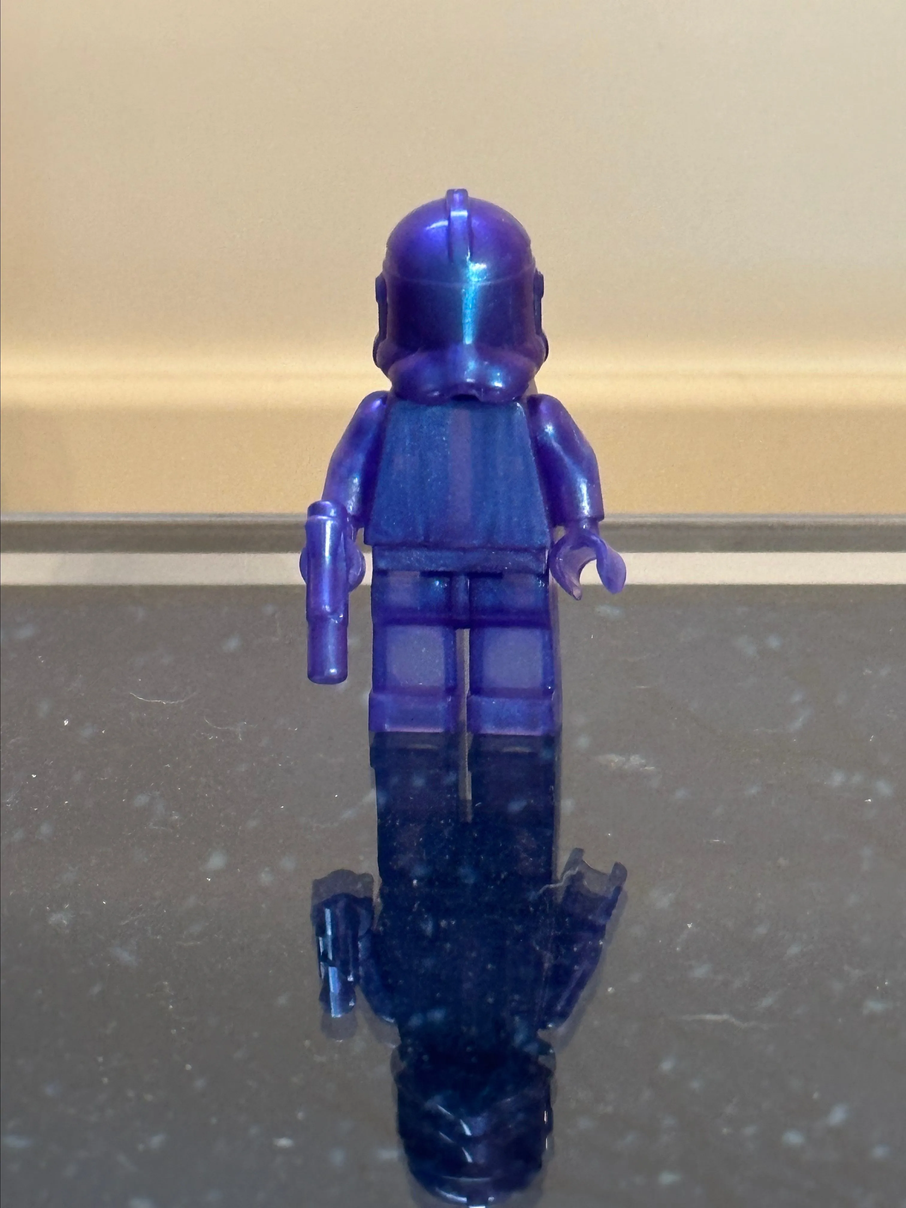 Product image for LEGO SW Monochrome Minifigure - Satin Blue Purple P2 Clone Trooper w/matching blaster - Unreleased