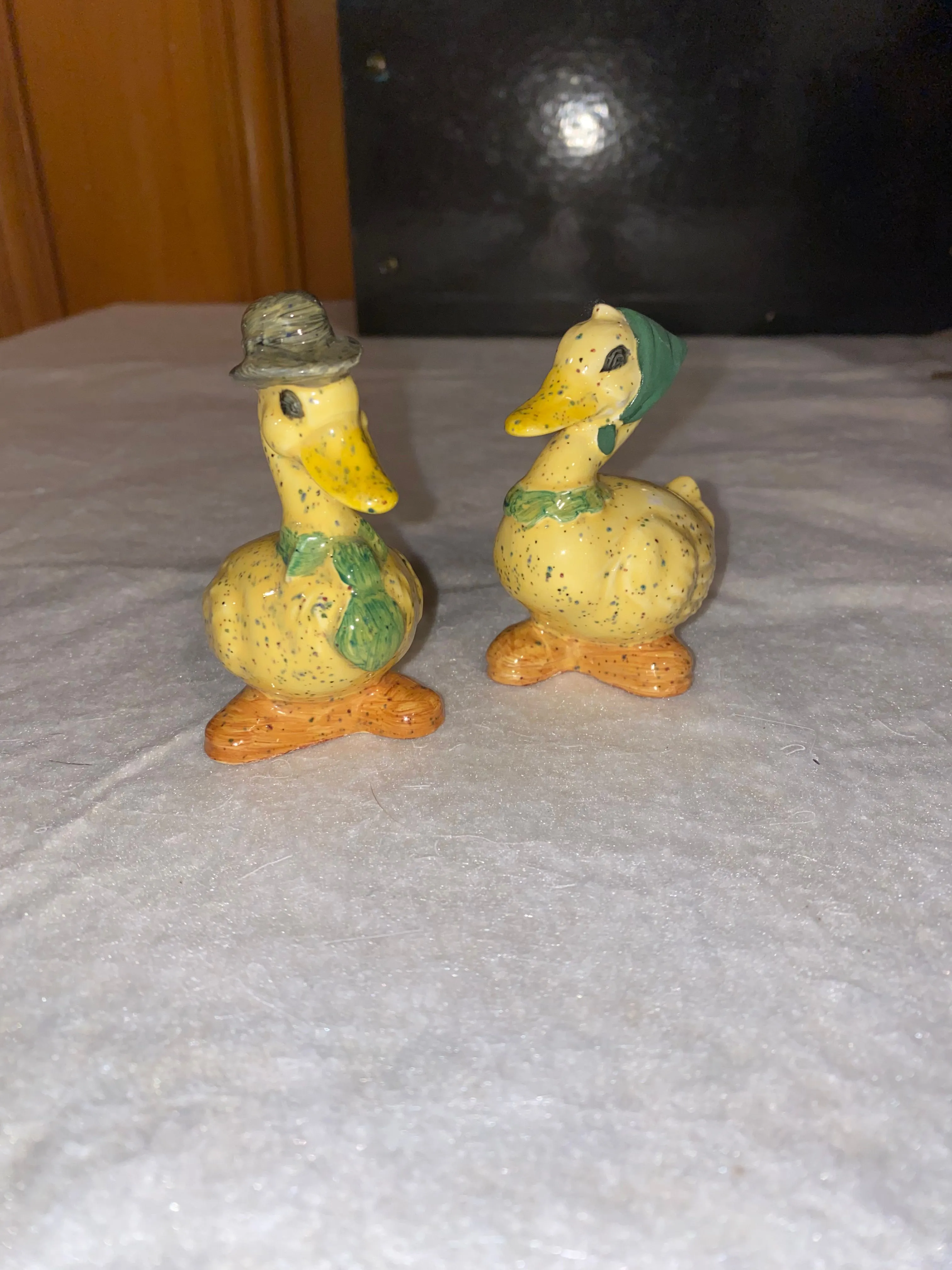 Product image for Pair of glass Ducks