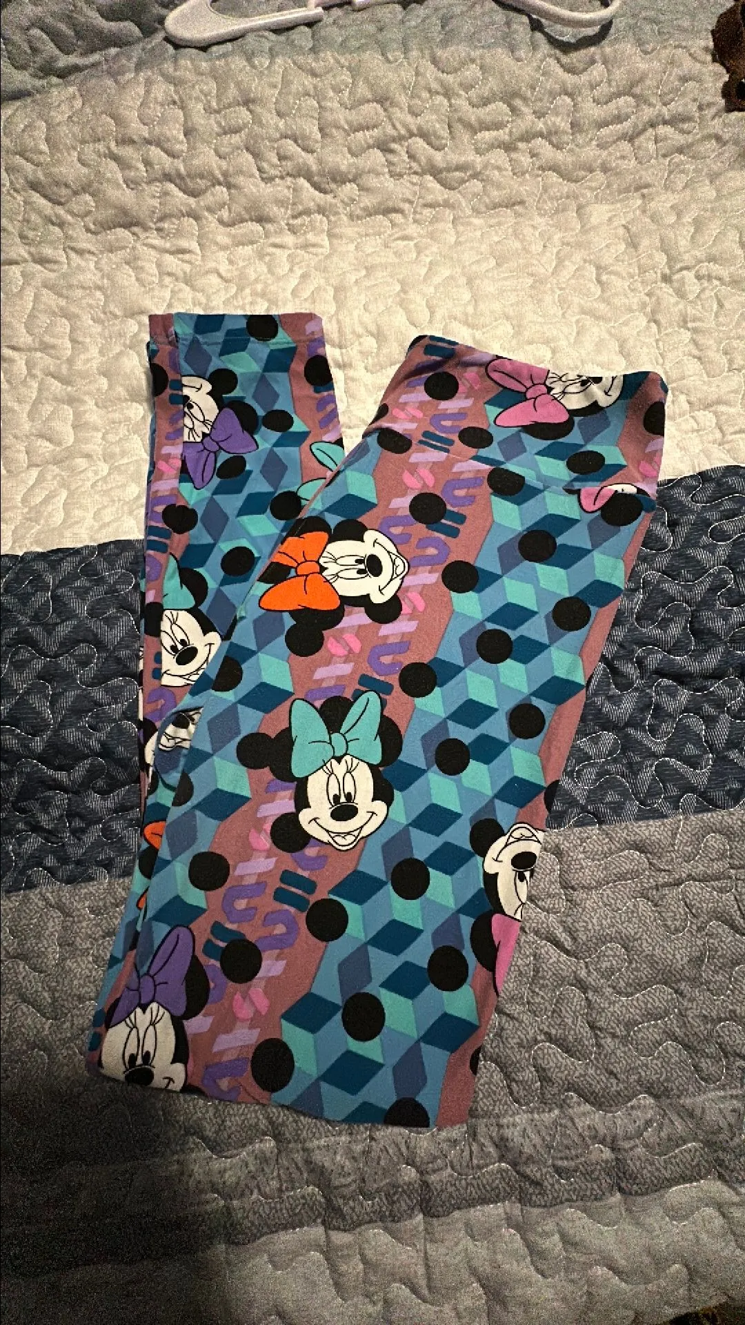 Product image for Lularoe Disney - Minnie Mouse One Size, Preowned