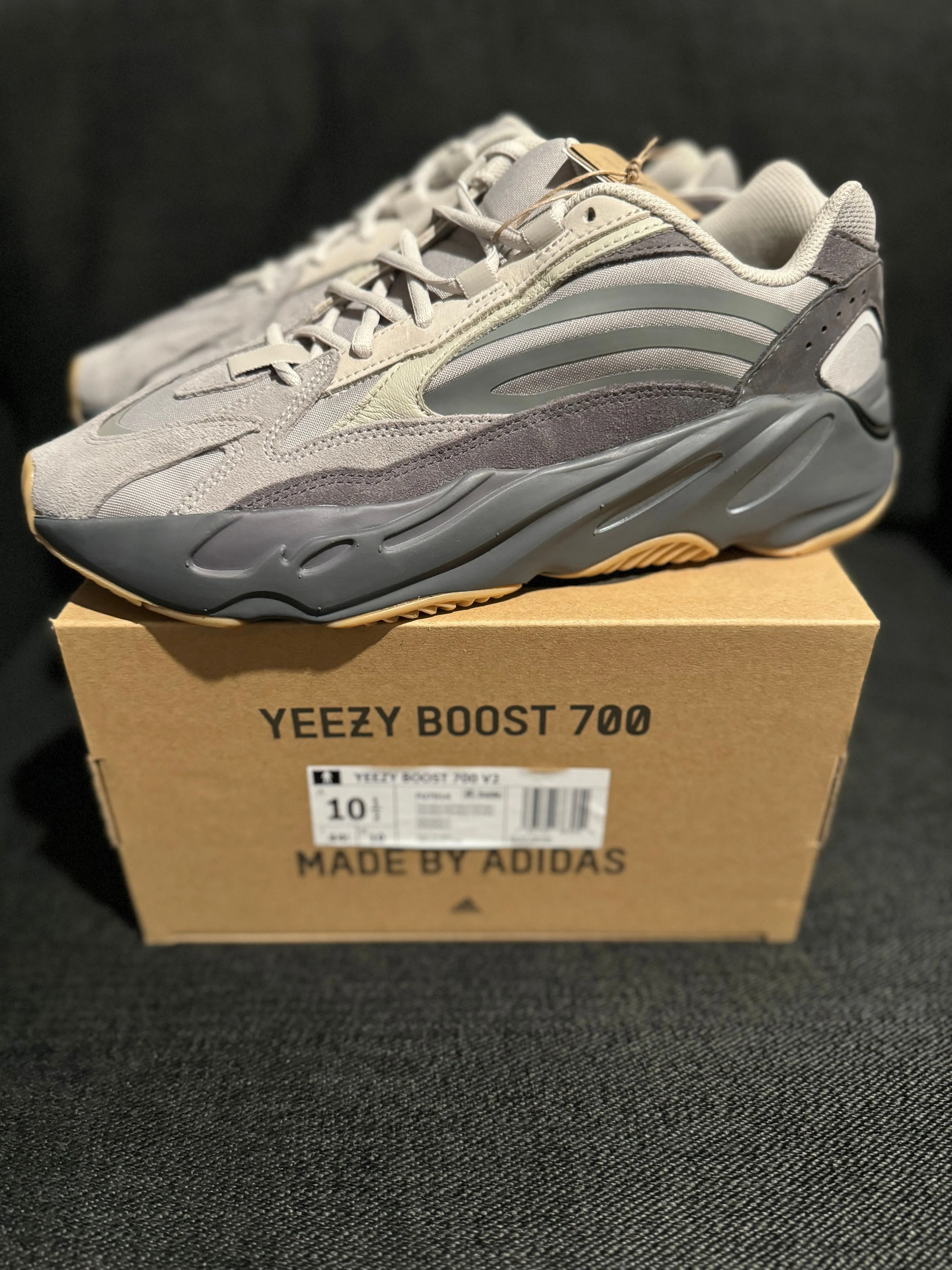 Product image for Yeezy Tephra 700 v2