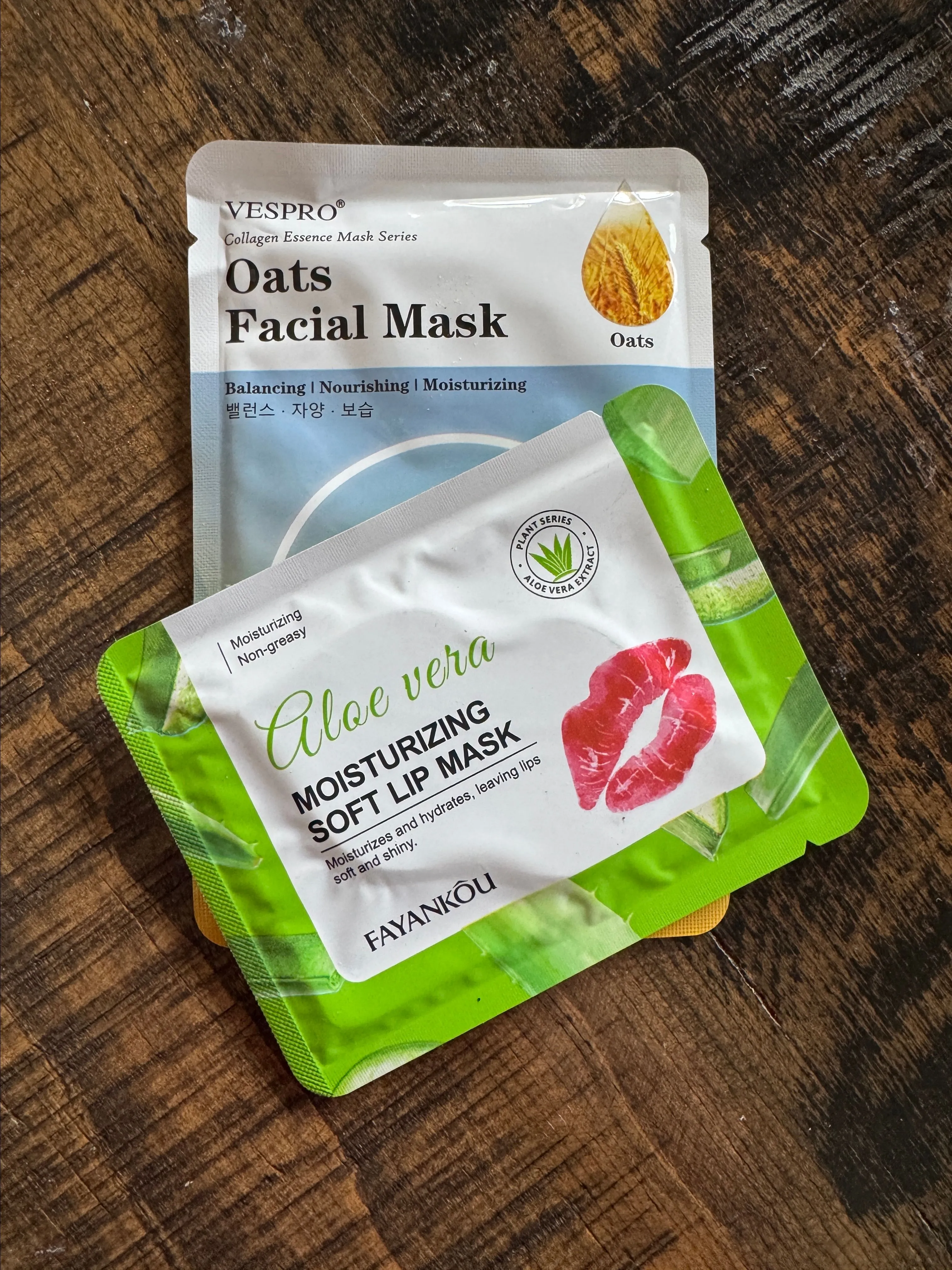 Product image for Random Face/Lip Mask