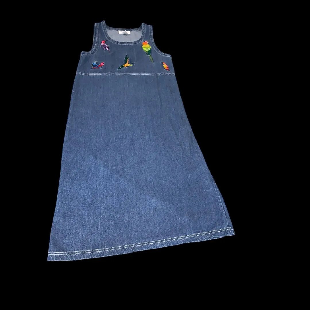 Listing Image Blurred Background