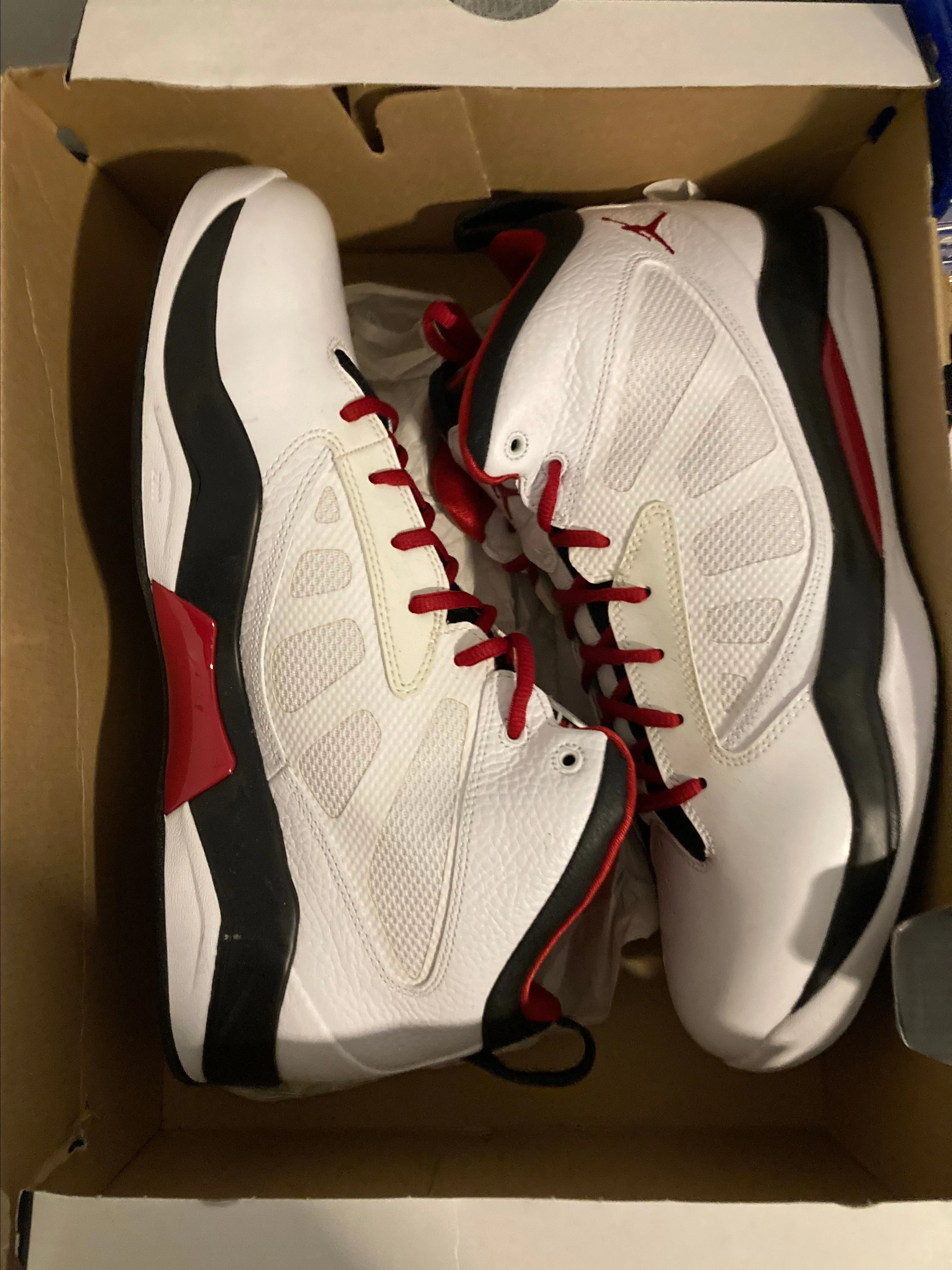 jordan flight team 11 white