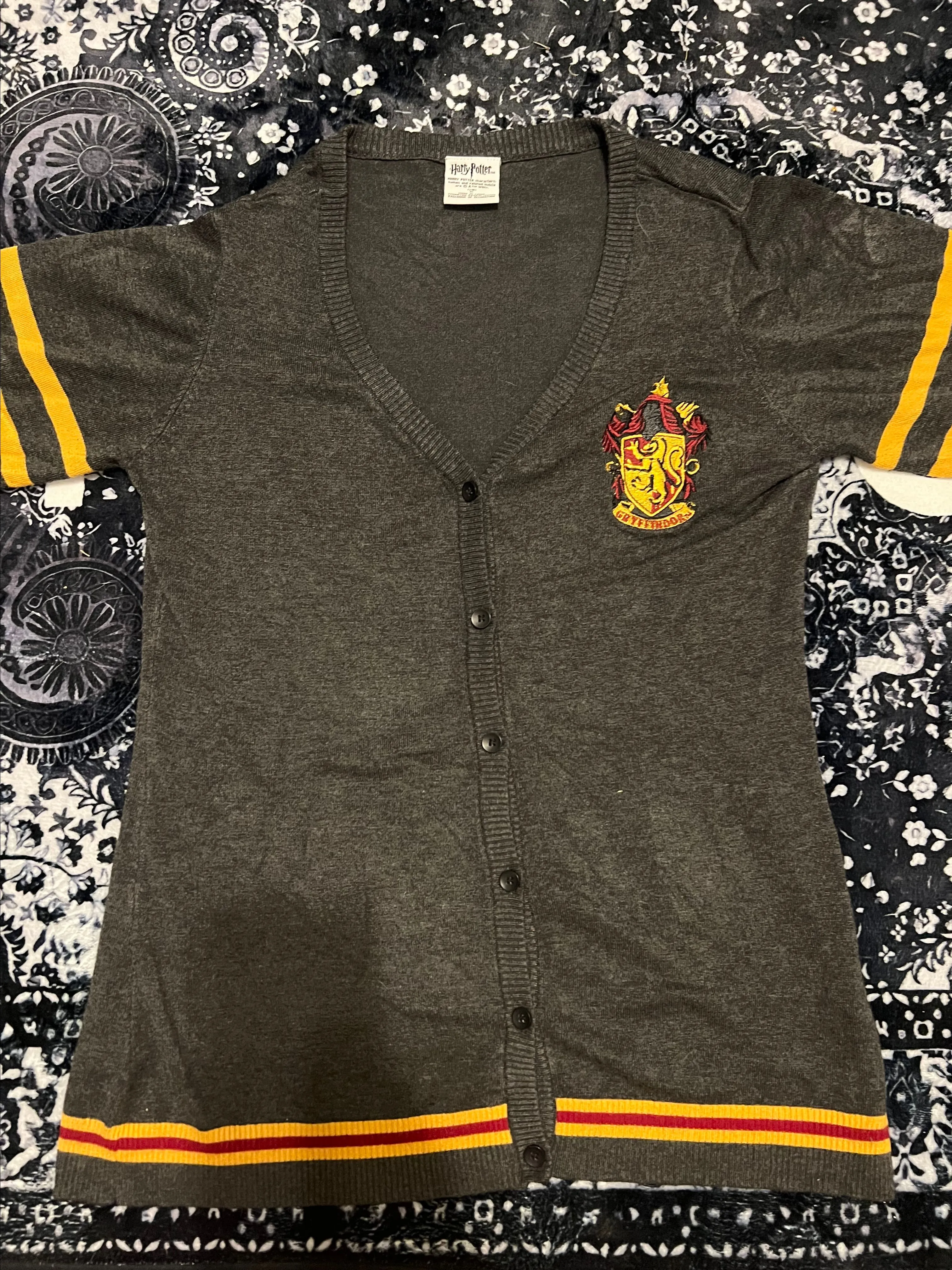 Product image for Harry Potter Gryffindor Cardigan