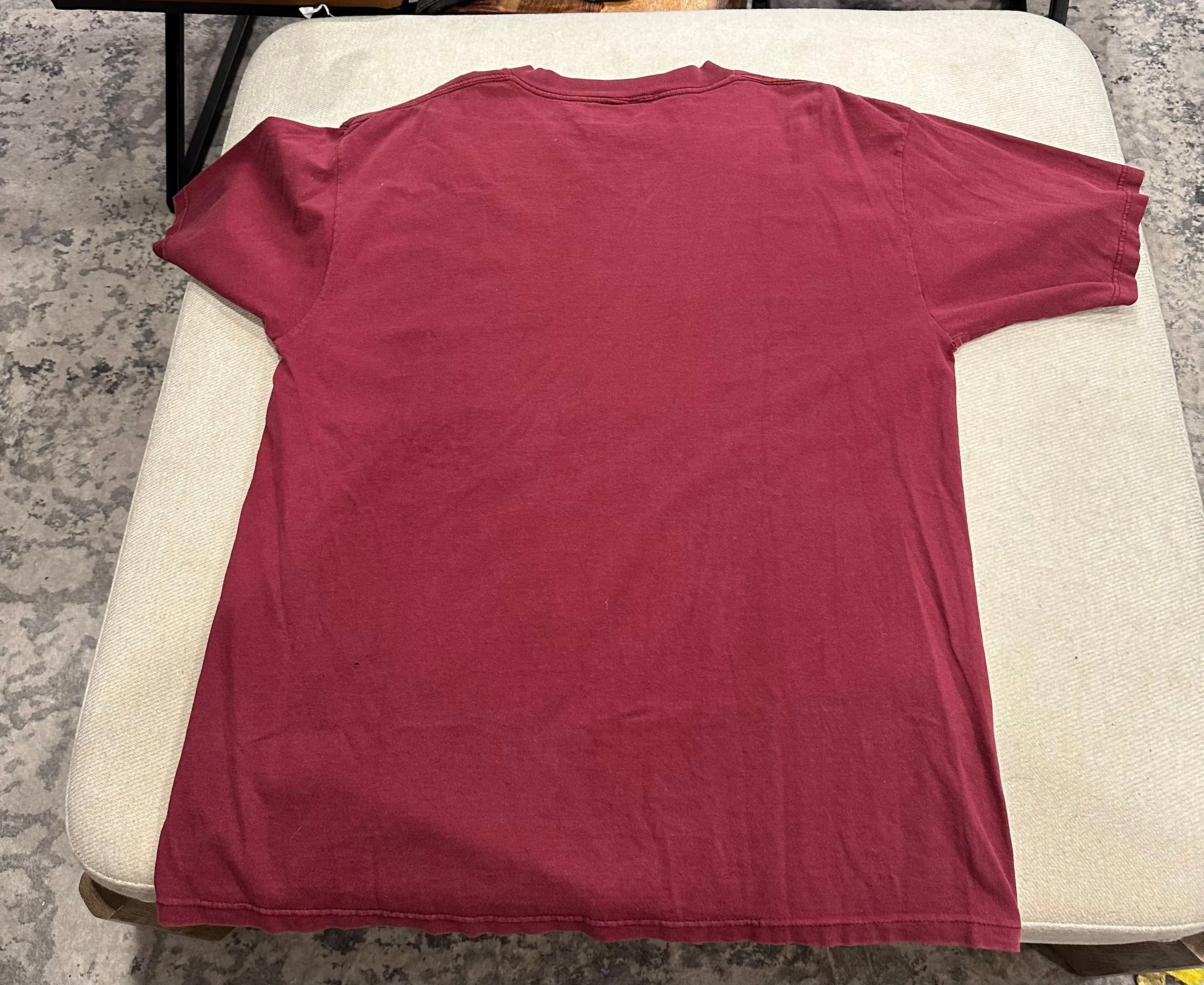 Listing Image Blurred Background