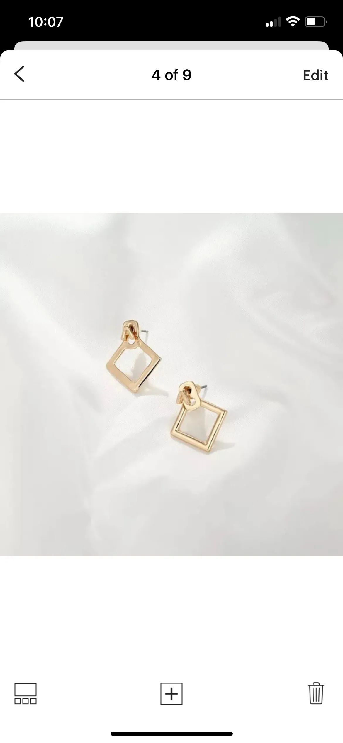 Listing Image Blurred Background