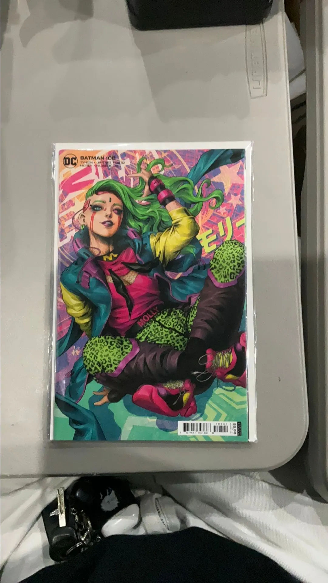 Product image for Batman #108 Artgerm Variant Miracle Molly DC