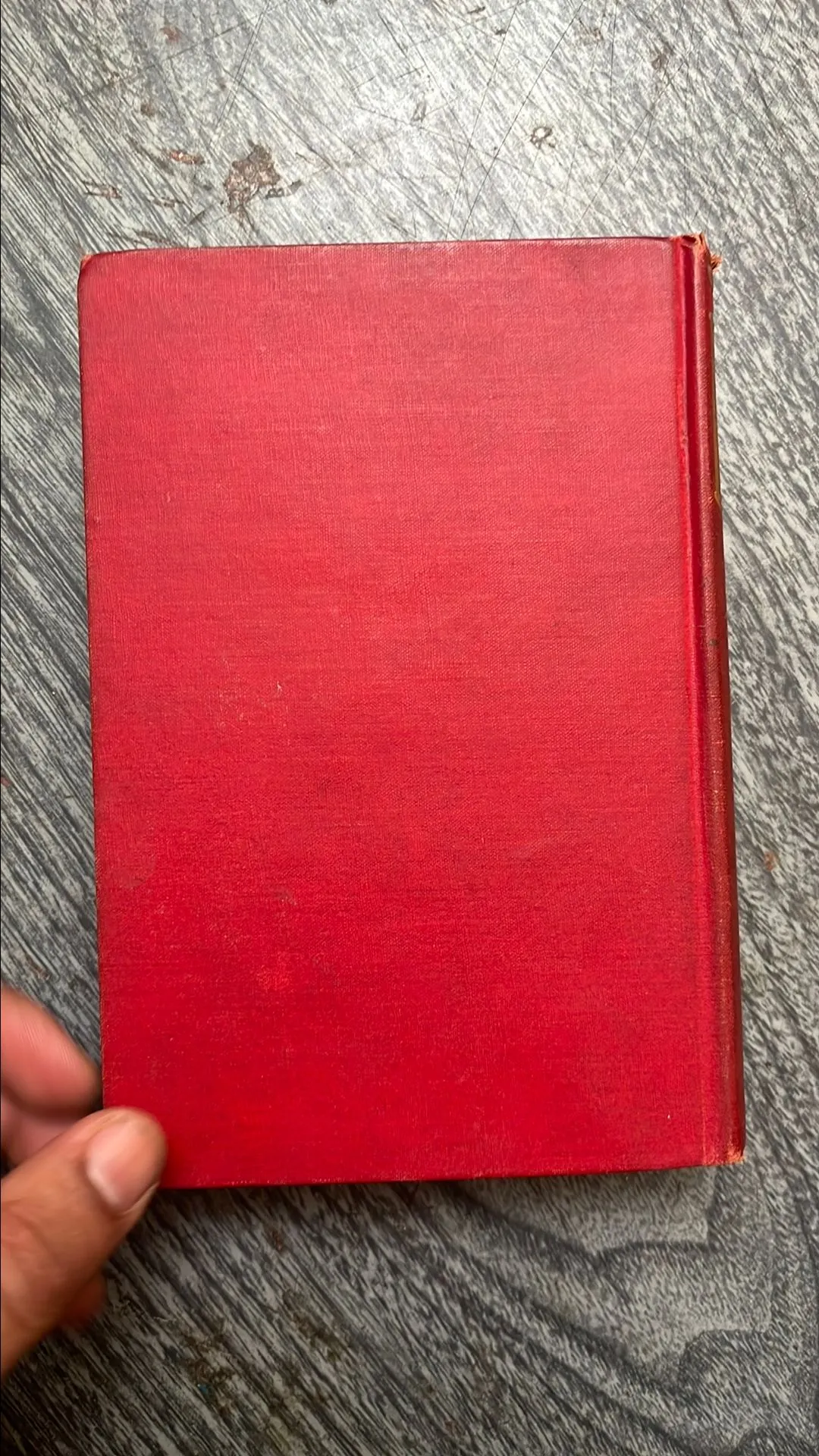 Listing Image Blurred Background