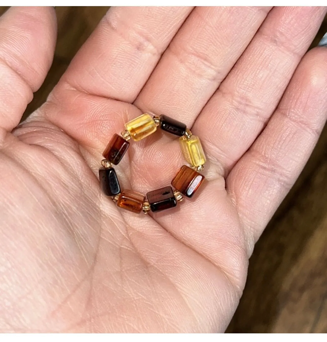 Listing Image Blurred Background