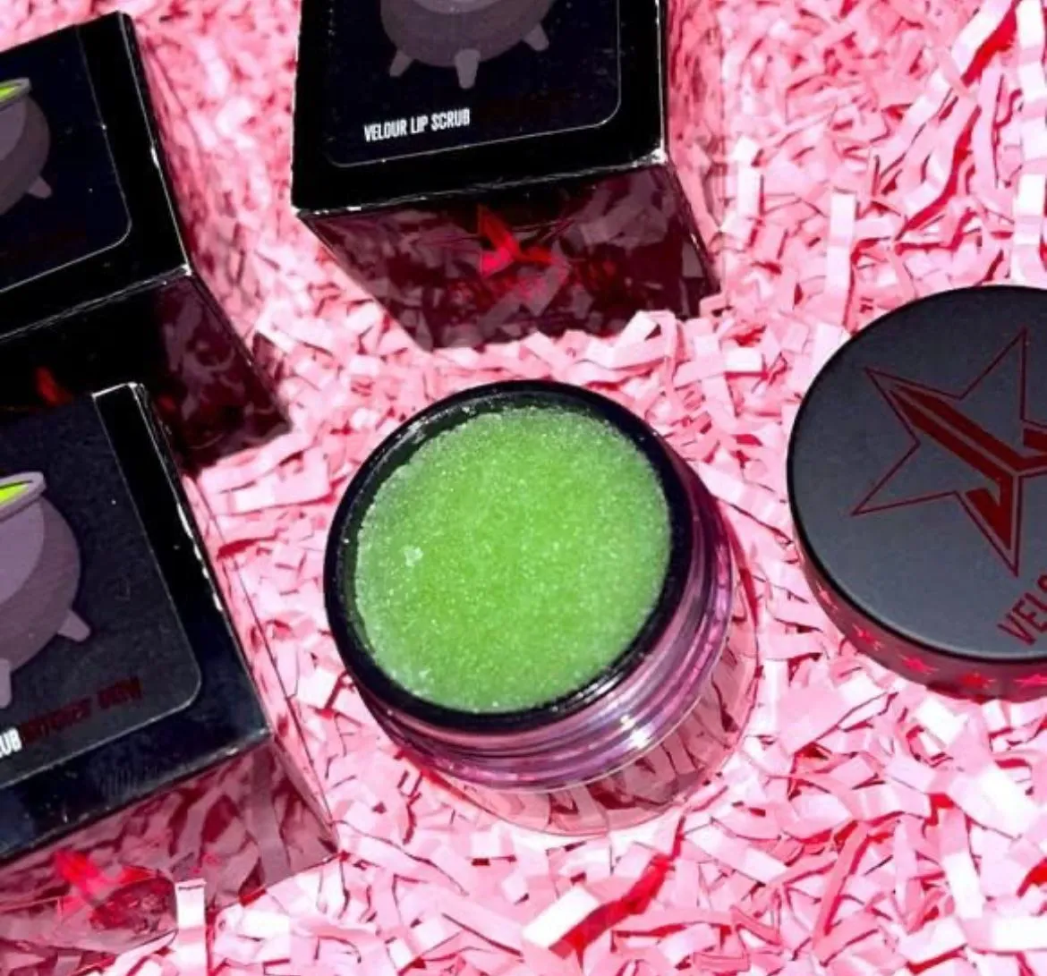 Product image for Jeffree Star Velour Lip Scrub - Witches Brew