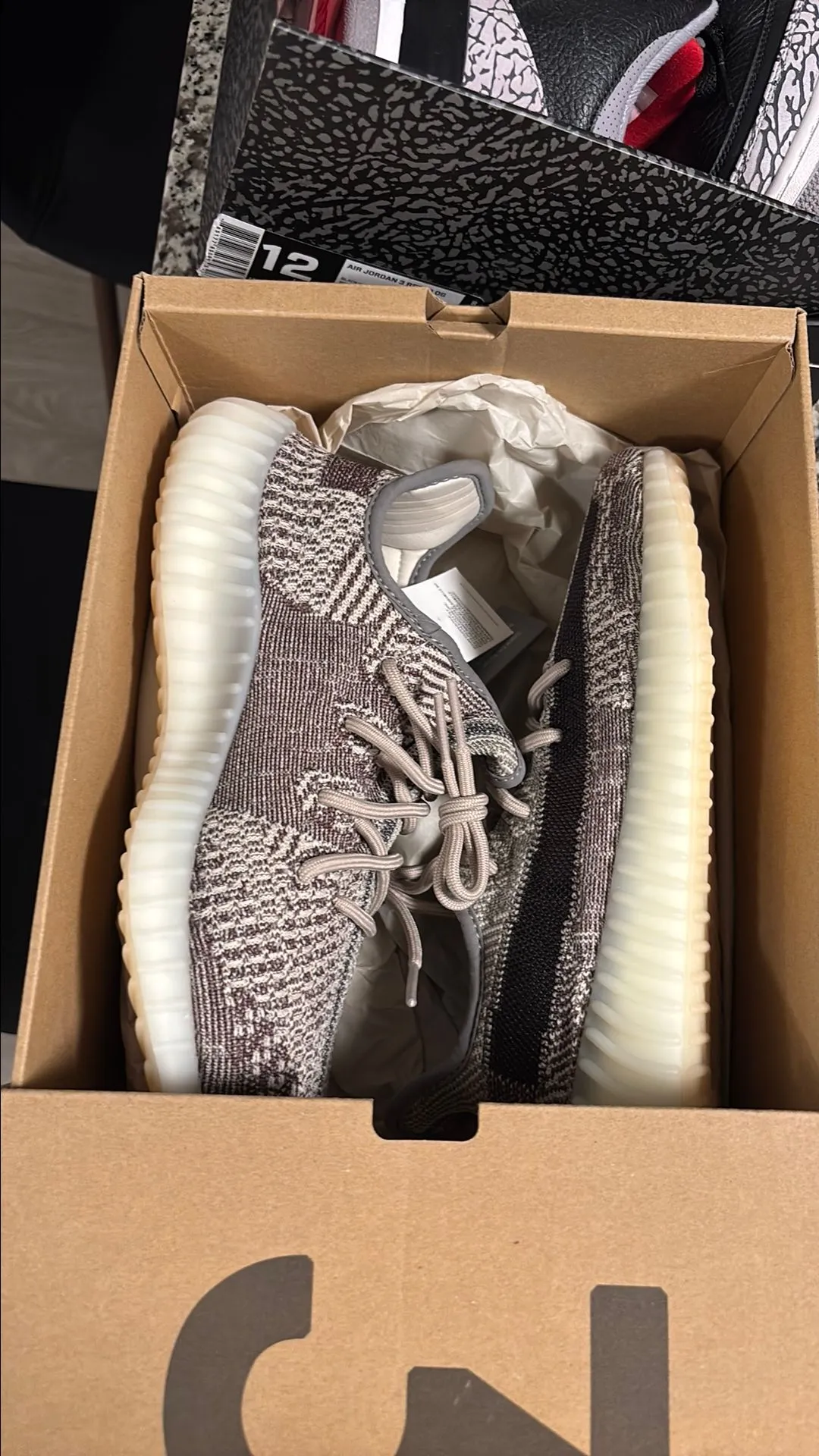 Product image for Yeezy boost 350 zyon size 9
