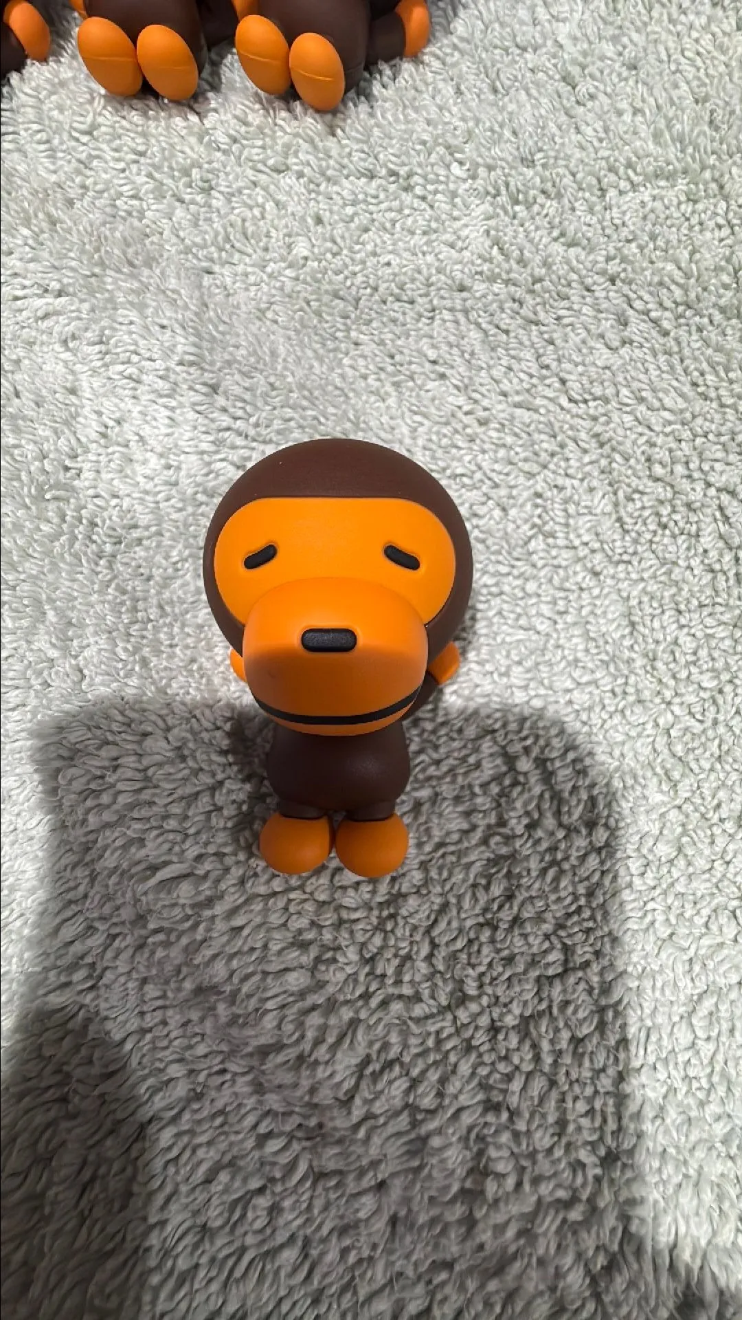 Product image for Baby Milo chillin on back S1 Capsule