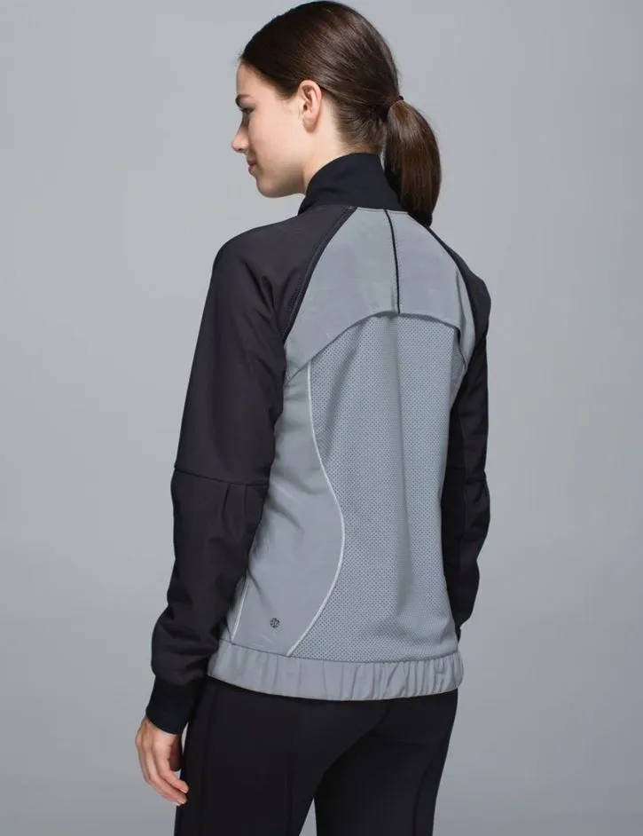 Listing Image Blurred Background
