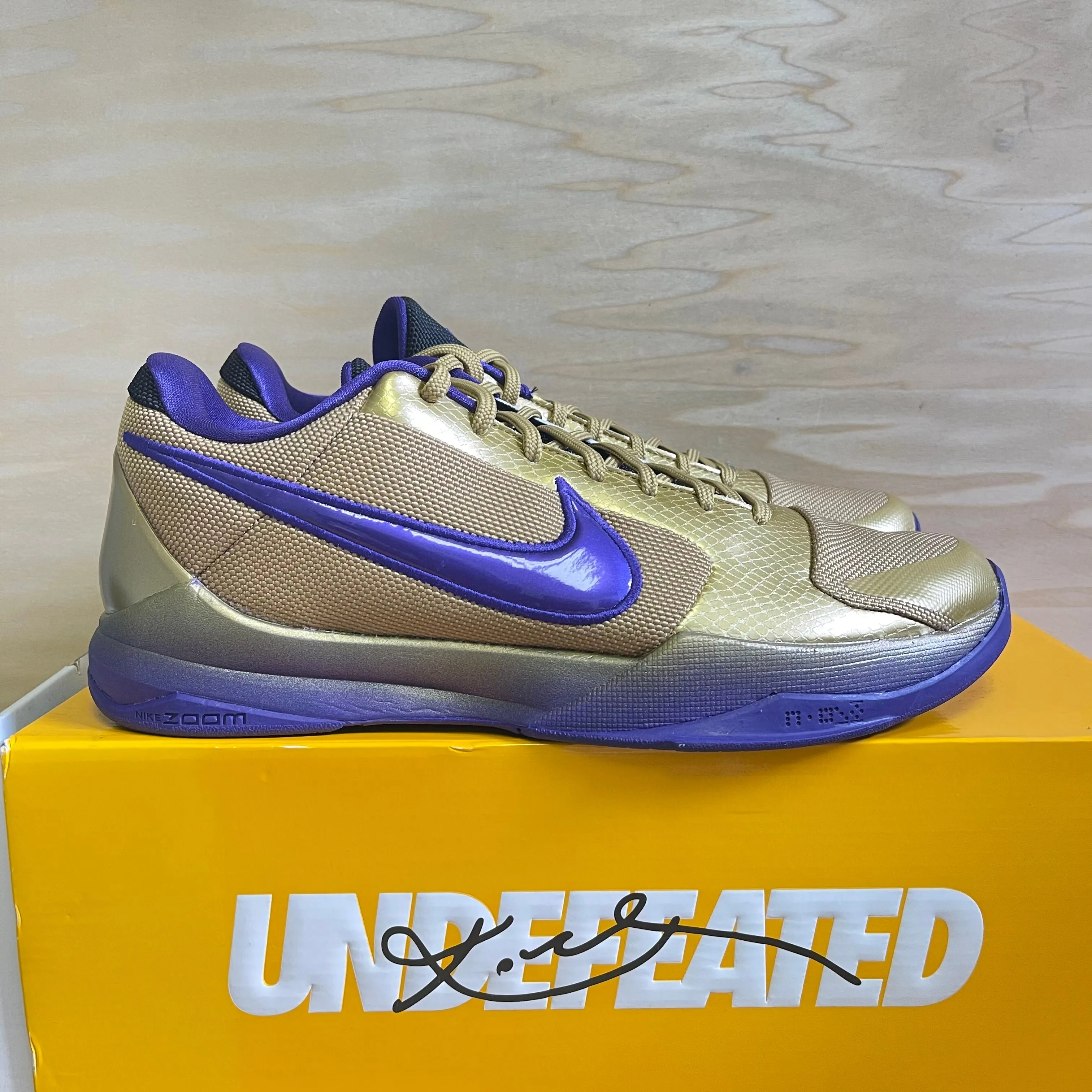 nike kobe 13 mens sale