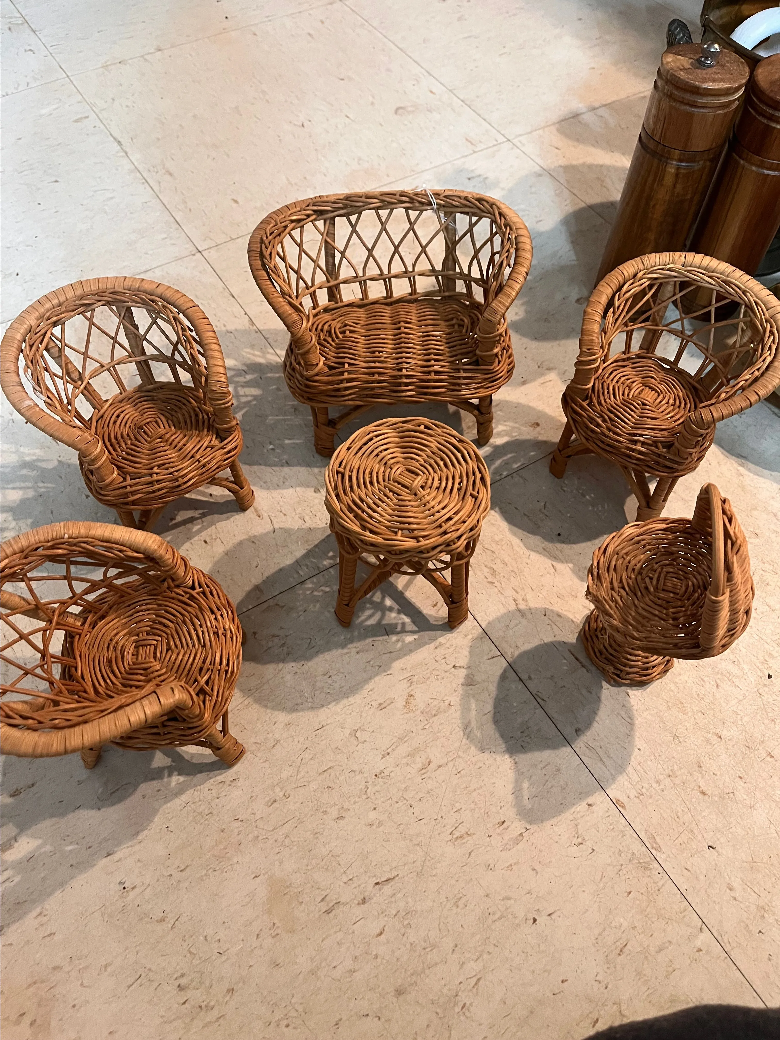 Product image for Vintage doll wicker furniture